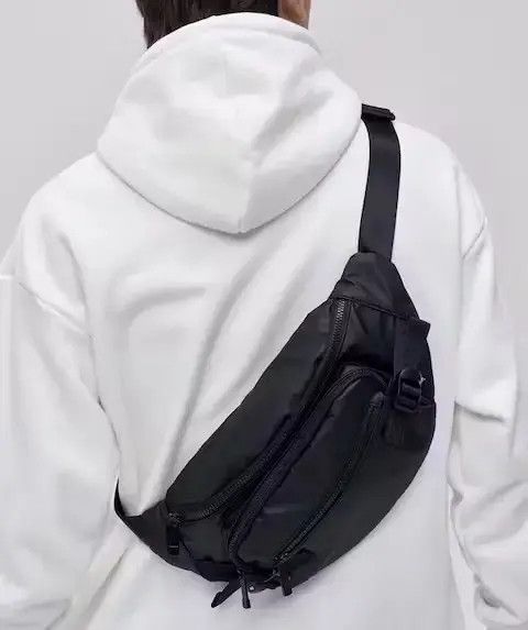 American Edition × Japanese Brand Bag Utility grunge waterproof side sling bag fanny pack Size ONE SIZE - 1 Thumbnail