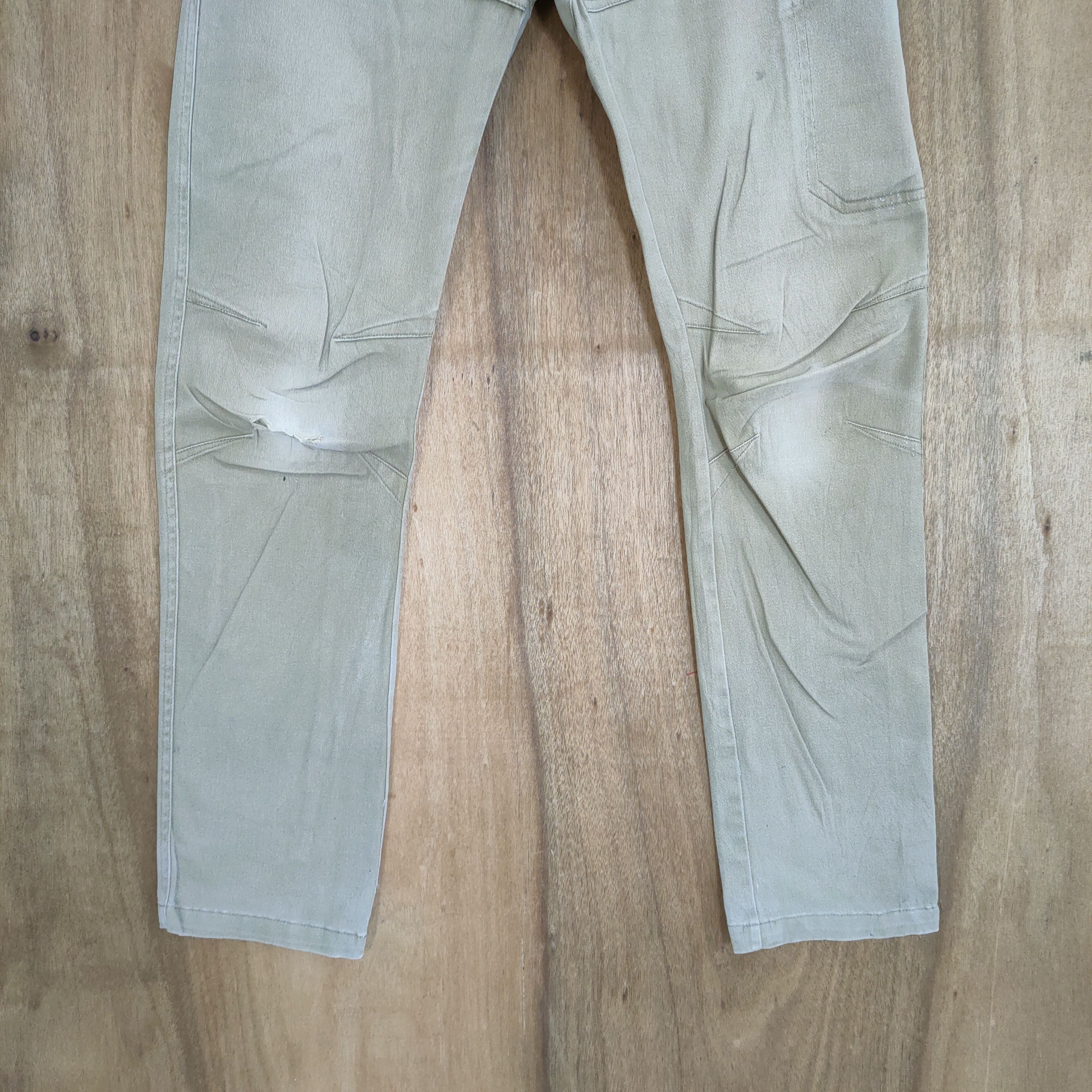 Japanese Brand JAPANESE BRAND DISTRESSED KNEE CARGO PANTS Size US 30 / EU 46 - 3 Thumbnail