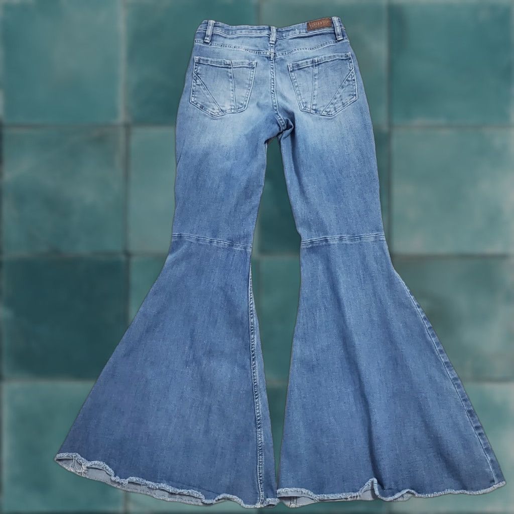 Vintage VINTAGE Shyanne Jeans Bell Bottom Women 27x31 Flare Distressed Mid Rise Raw Hem Boho Festival Size 29" - 1 Thumbnail