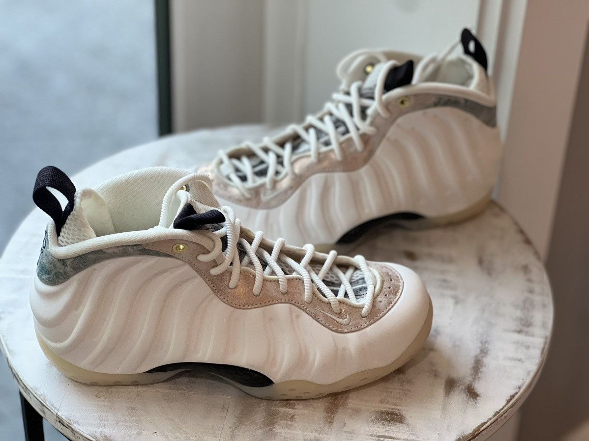 image of Jordan Nike W Air Foamposite One Marble W Size 7 Shoes in White, Women's