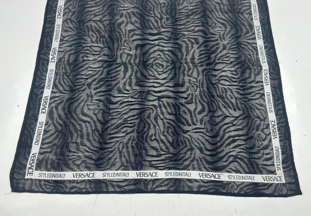 Versace versace handkerchief bandana tc44 Size ONE SIZE - 5 Thumbnail