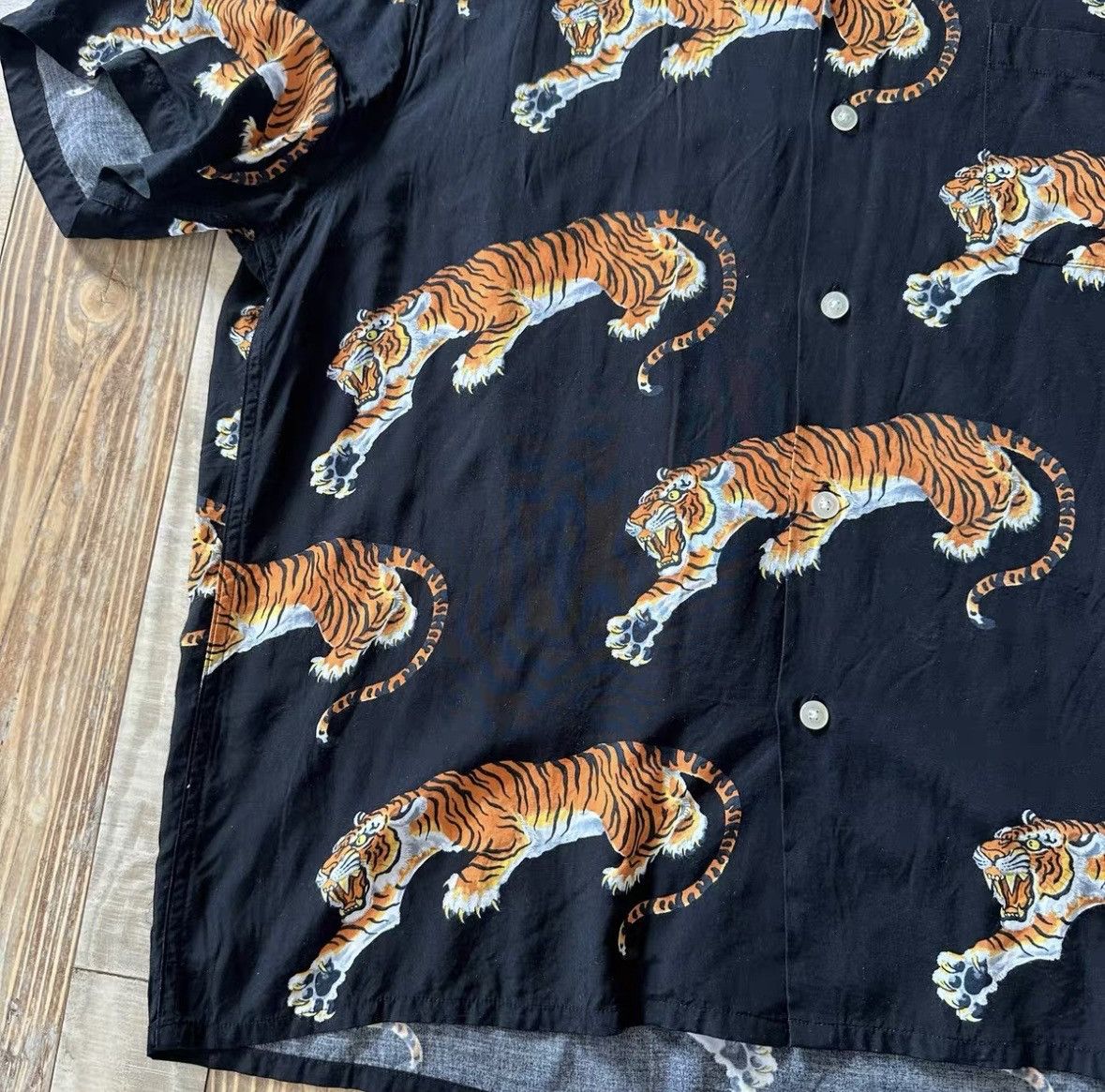 Wacko Maria Wacko Maria tiger print shirt wxx Size US XL / EU 56 / 4 - 3 Thumbnail