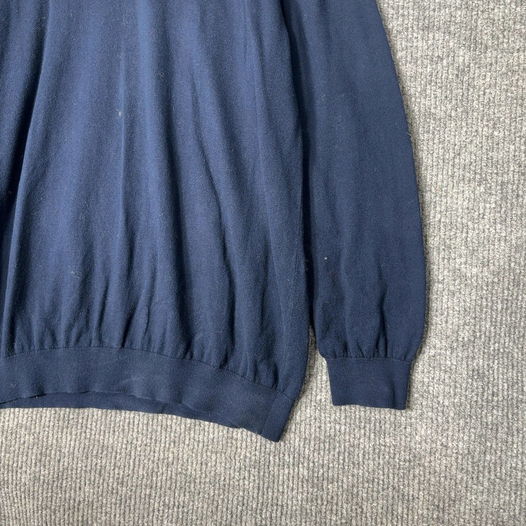 Vintage VINTAGE LL Bean V-Neck Sweater Mens XXL Tall Navy Blue Cotton Cashmere 275552 Casual Size US XXL / EU 58 / 5 - 2 Thumbnail