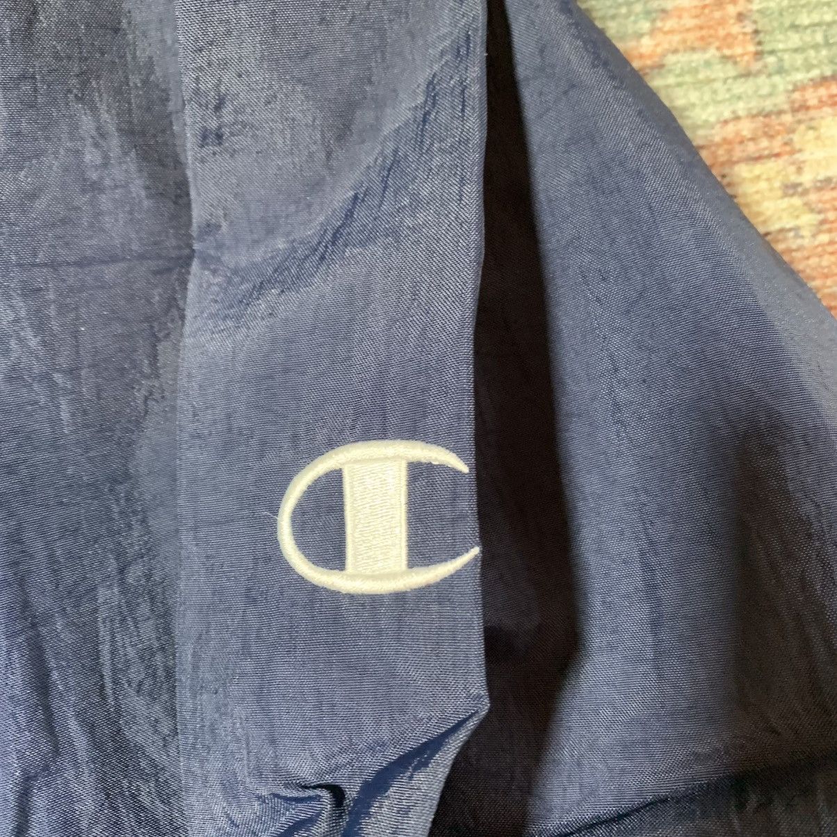 Champion Vintage Champion Villanova Nylon Windbreaker Pullover XL Size US XL / EU 56 / 4 - 3 Thumbnail