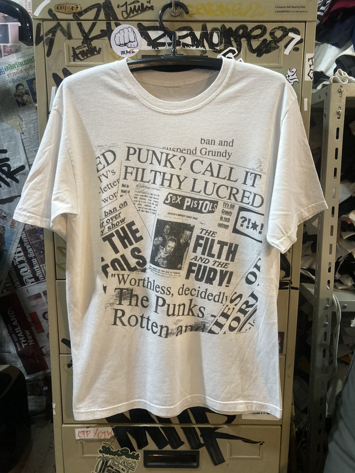 Band Tees Sex Pistols 03’s Size US M / EU 48-50 / 2 - 1 Thumbnail