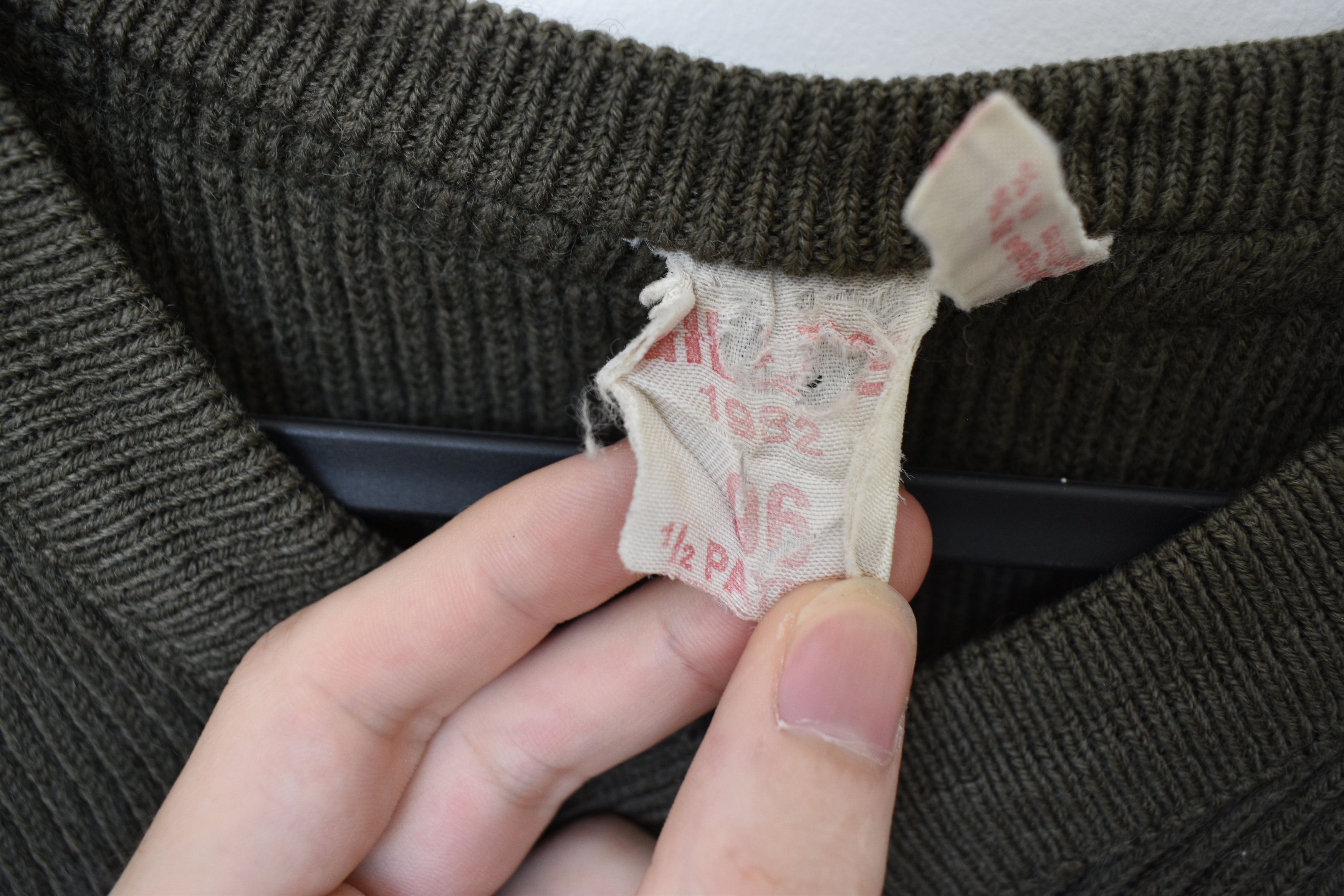 Vintage Vintage 1982 French Military MilSurp Wool Knit Sweater Size US S / EU 44-46 / 1 - 3 Thumbnail
