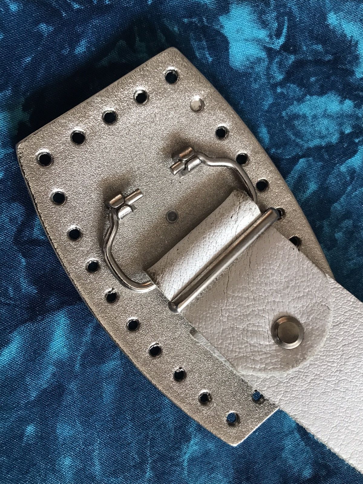 Ferrari 1980s VERY RARE FERRARI LEATHER BELT WITH IRON PLAQUE Size 36 - 12 Thumbnail