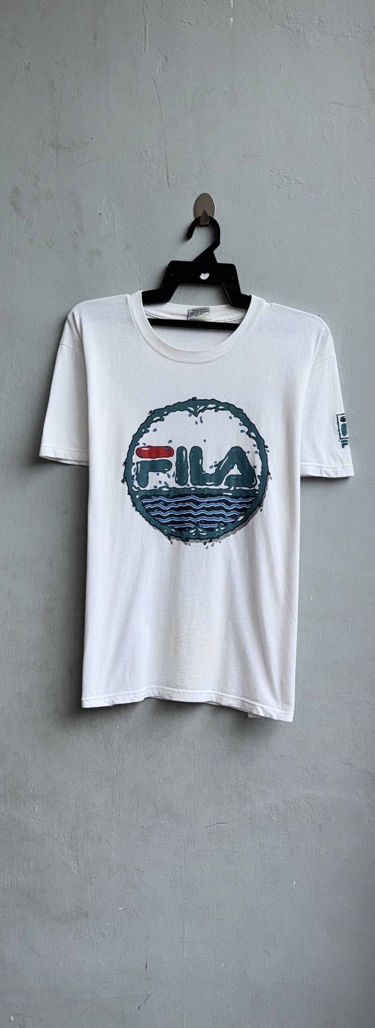 Fila FILA Sports Brand Cool Logo Print Vintage Shirt Size US XL / EU 56 / 4 - 1 Thumbnail