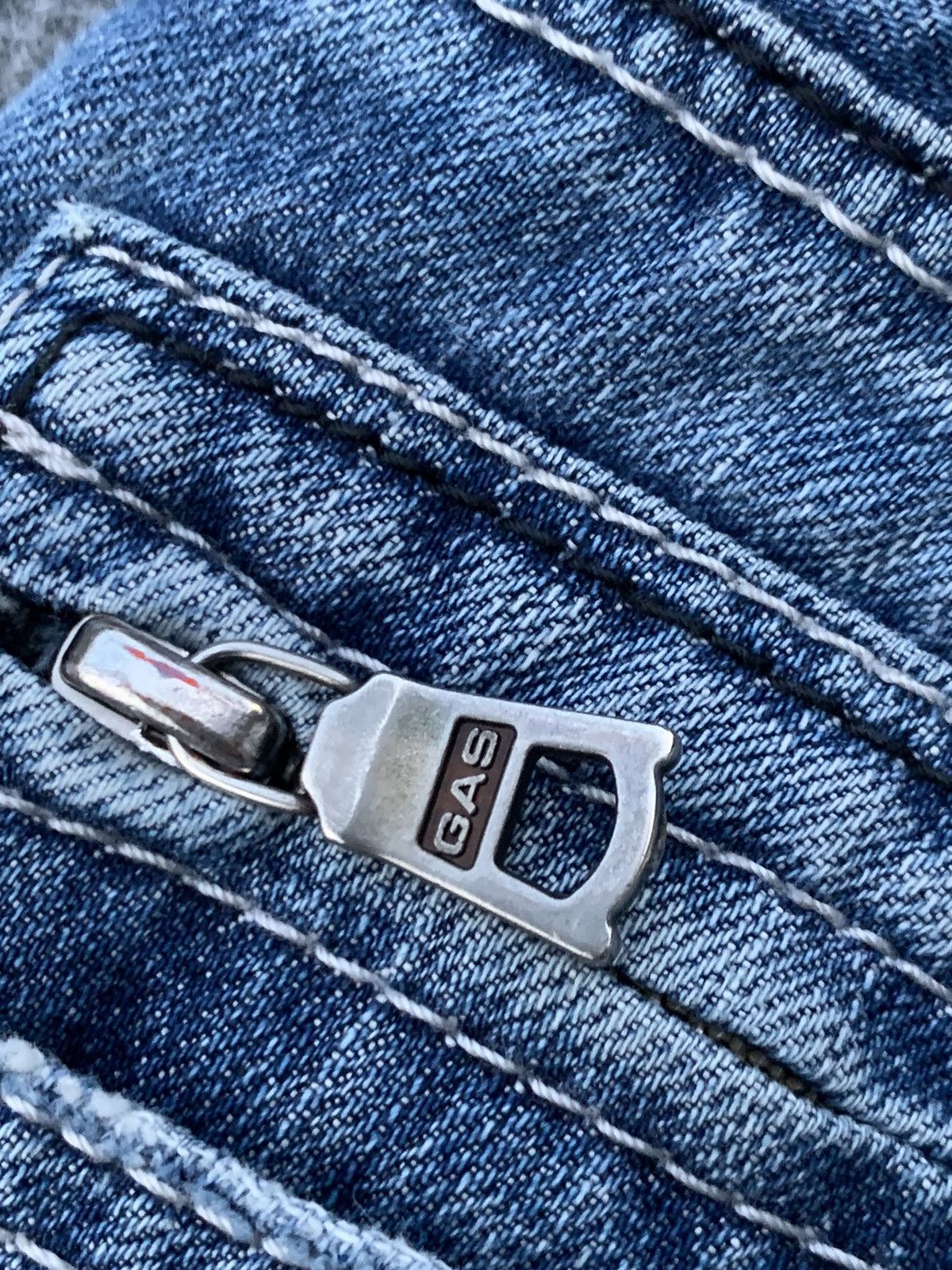 GAS Distressed Gas jeans.made in Italy Size US 32 / EU 48 - 10 Thumbnail