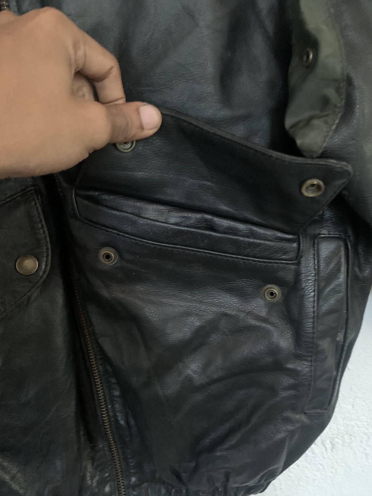 Japanese Brand RARE VINTAGE LEATHER BOMBER JACKET RARE DESIGN Size US L / EU 52-54 / 3 - 4 Thumbnail