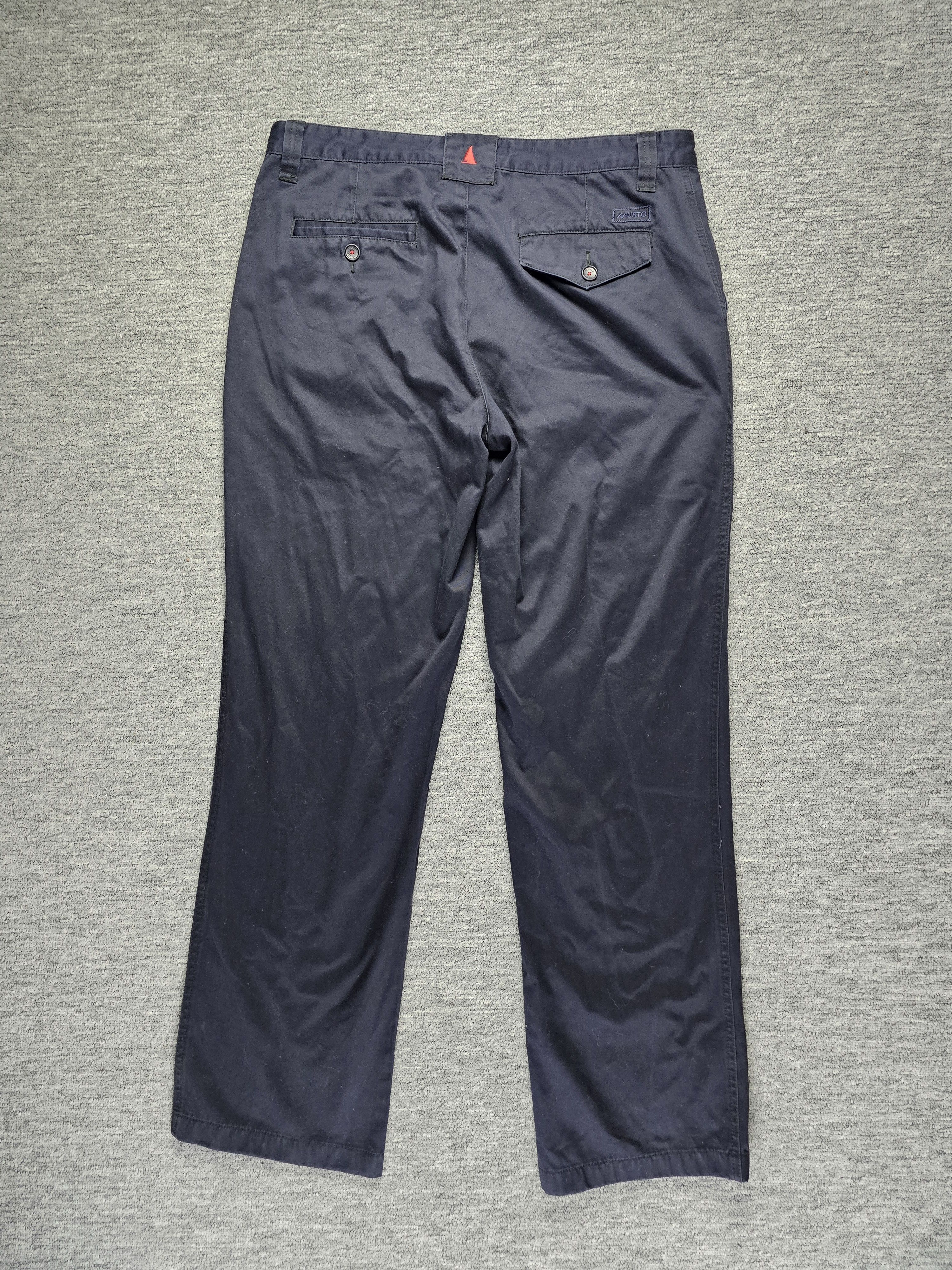 Musto Musto Navy Straight Leg Chino Trousers Sailing Outdoor 36L Size US 36 / EU 52 - 2 Thumbnail