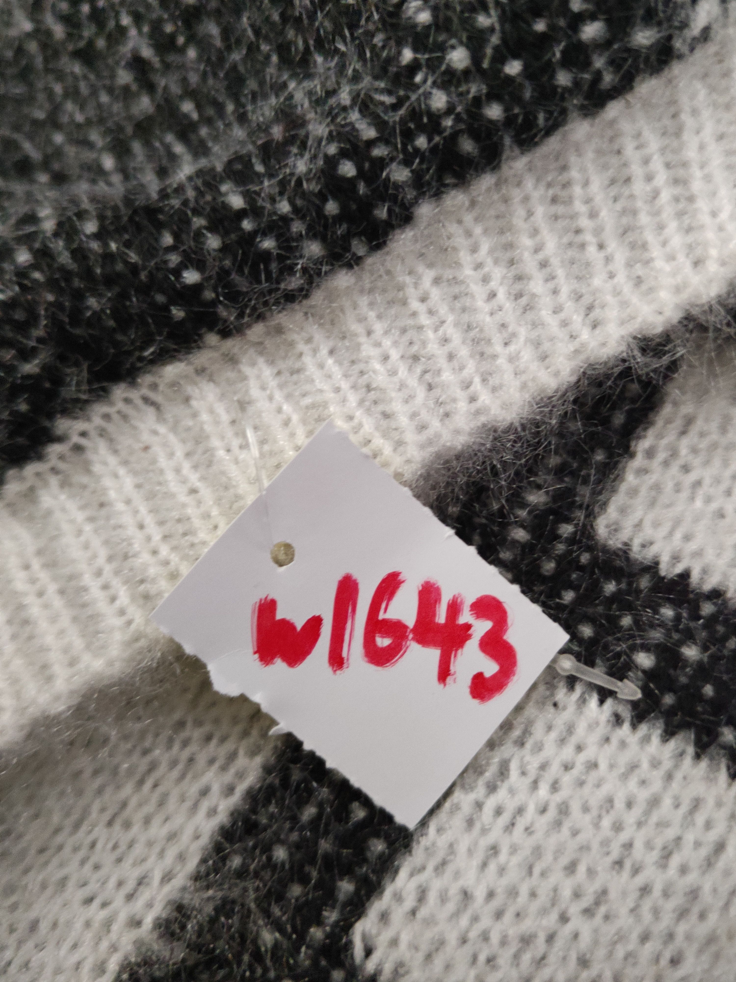 Homespun Knitwear Japanese Brand Black White Knitwear Sweatshirts #W1643 Size M / US 6-8 / IT 42-44 - 10 Thumbnail