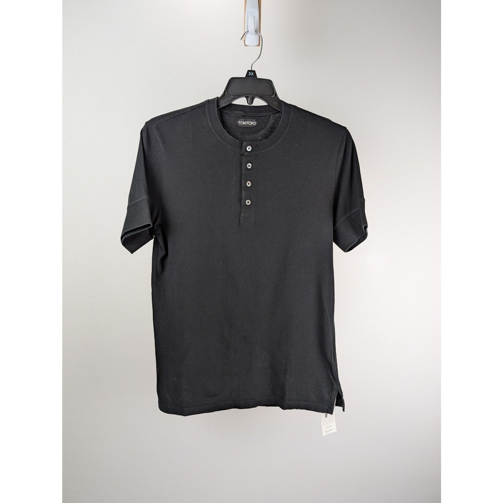 Tom Ford o1rshd1 CC20 Henely Shirt in Black Size US M / EU 48-50 / 2 - 1 Thumbnail