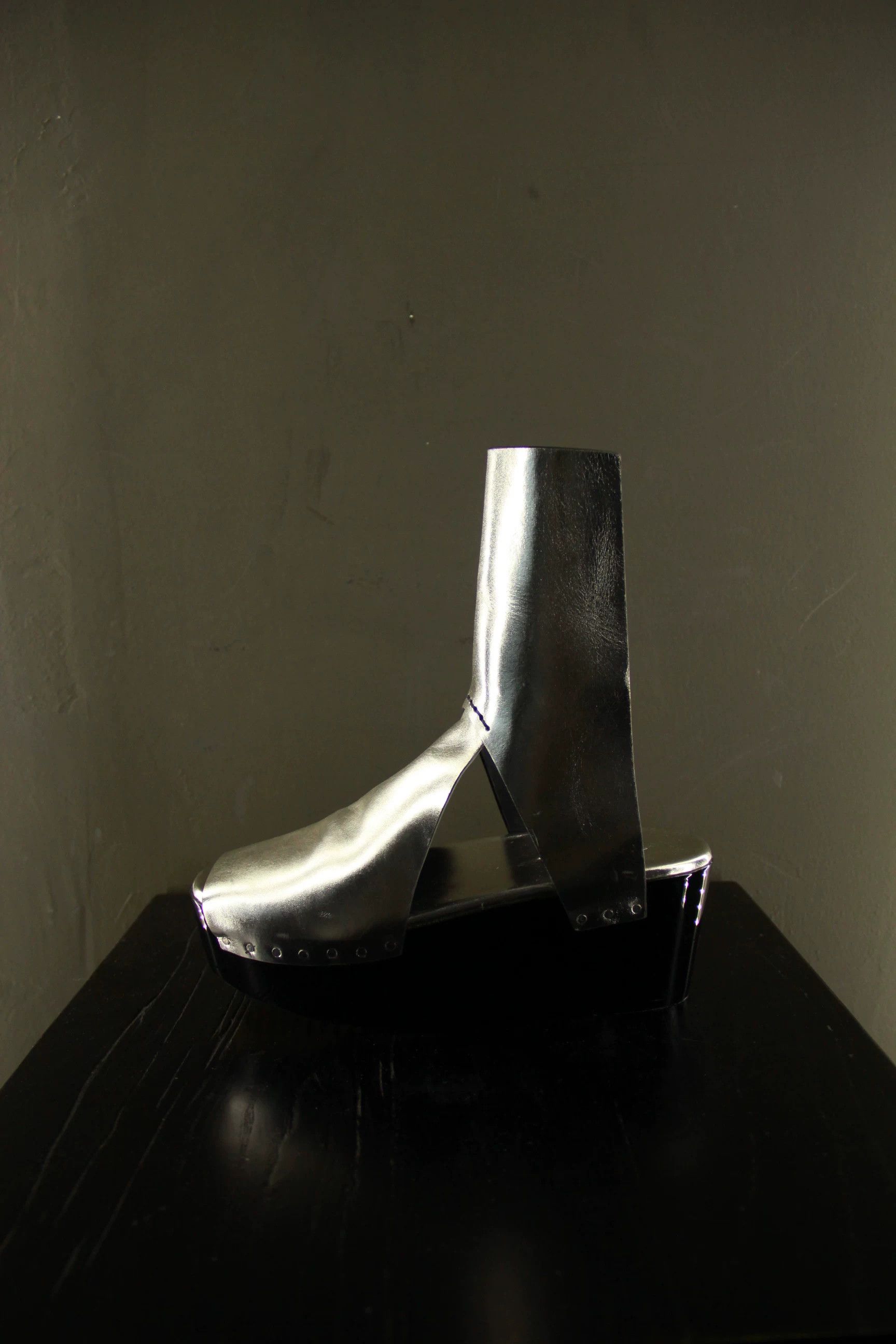 Rick Owens Rick Owens Silver Sandals Women us_7 Size US 7 / IT 37 - 1 Thumbnail