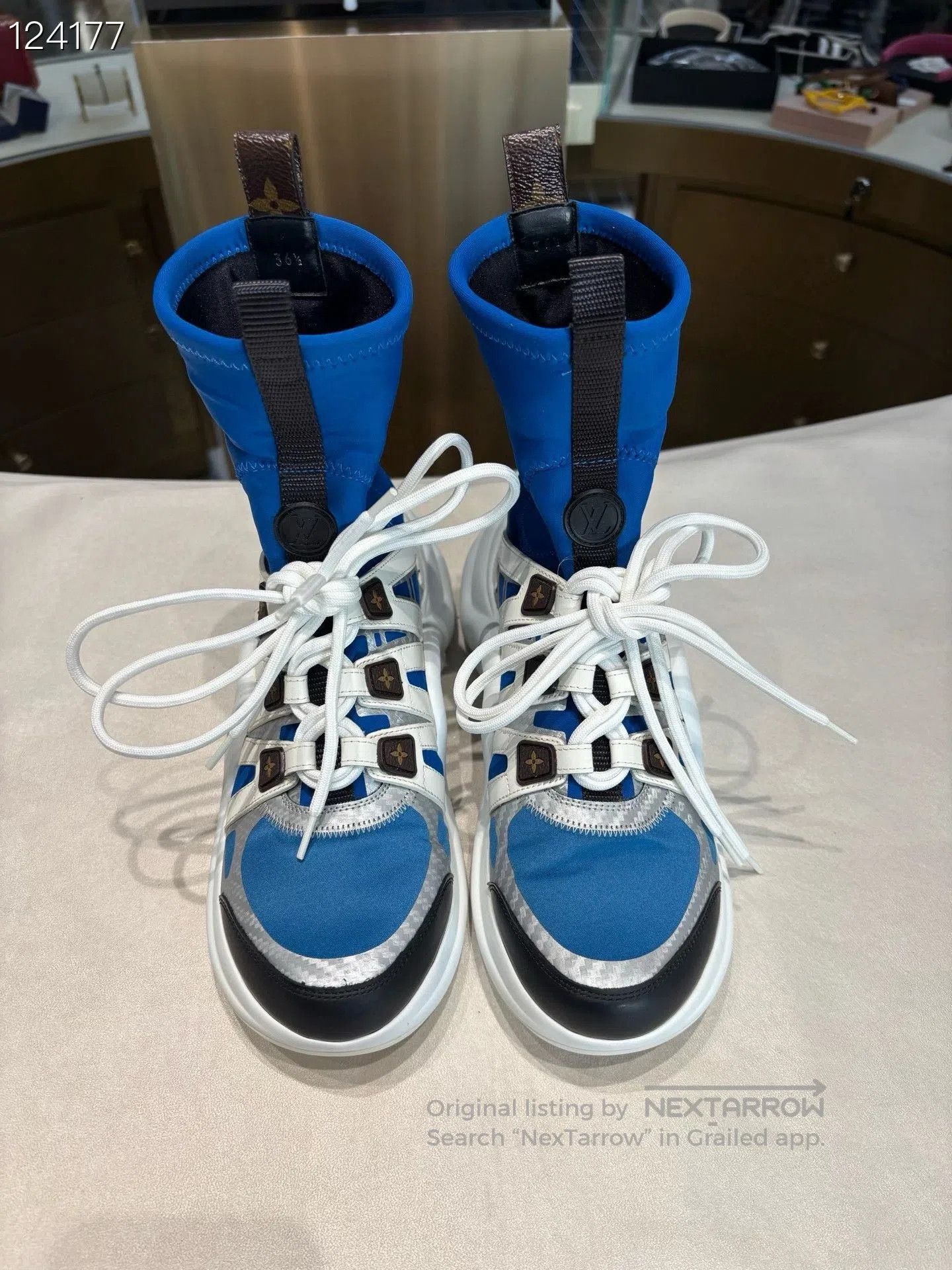 Louis Vuitton Louis Vuitton Archlight High. Size US 5.5 / IT 35.5 - 1 Thumbnail