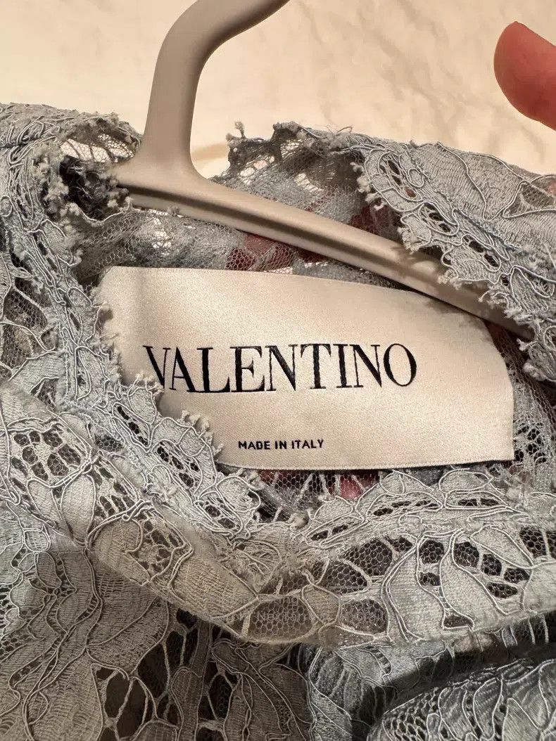 Valentino Valentino A gray light blue lace dress Size S / US 4 / IT 40 - 4 Thumbnail