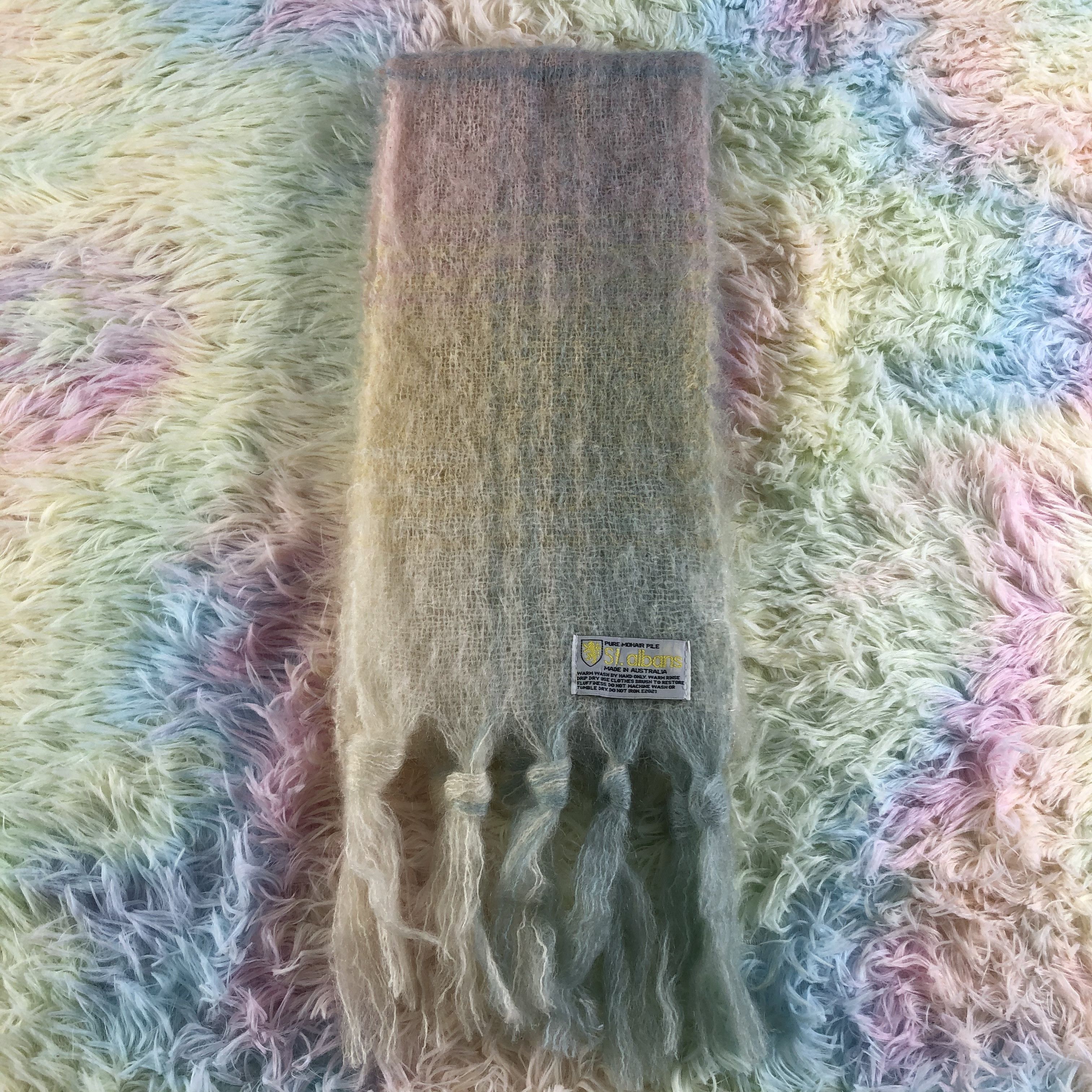 Vintage Mohair Scarf / Muffler / Neckwear - KM55 Size ONE SIZE - 2 Thumbnail