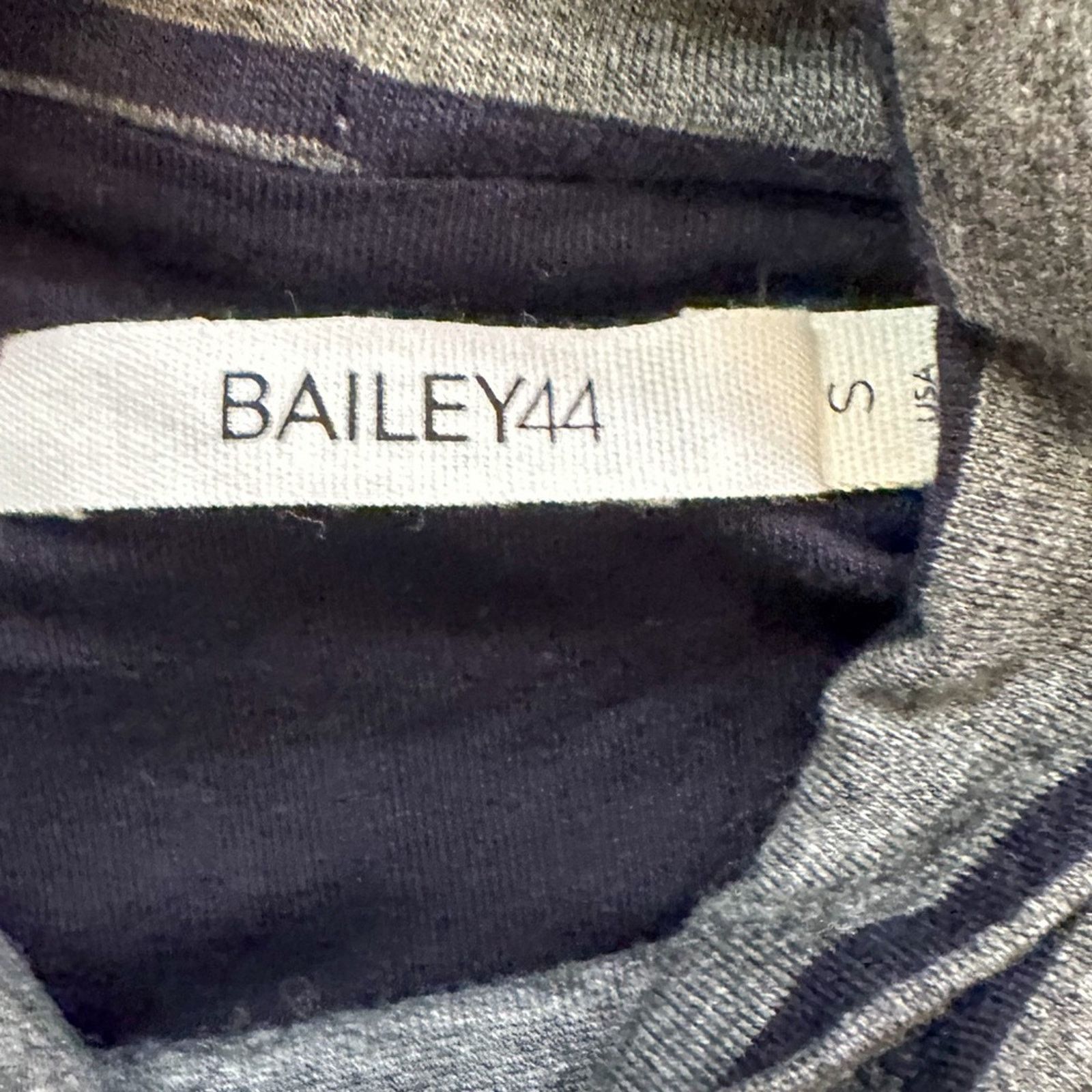 Bailey 44 Bailey44 Turtleneck Dress with Contrast Lining, EUC, Small Size S / US 4 / IT 40 - 14 Thumbnail