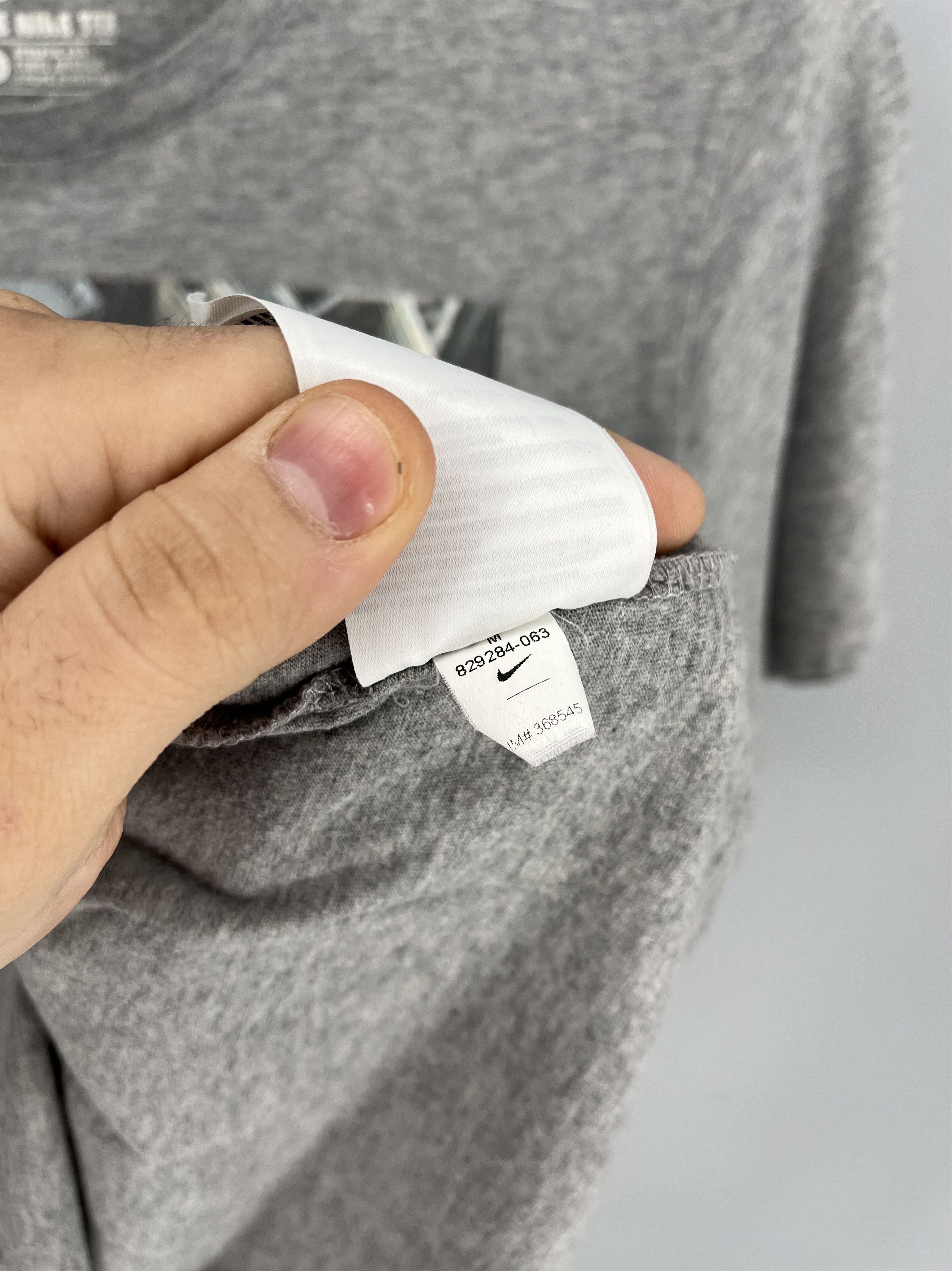 Nike Vintage 90s Nike Swoosh Logo Tee Travis Scott Style Grailed Size US M / EU 48-50 / 2 - 9 Thumbnail