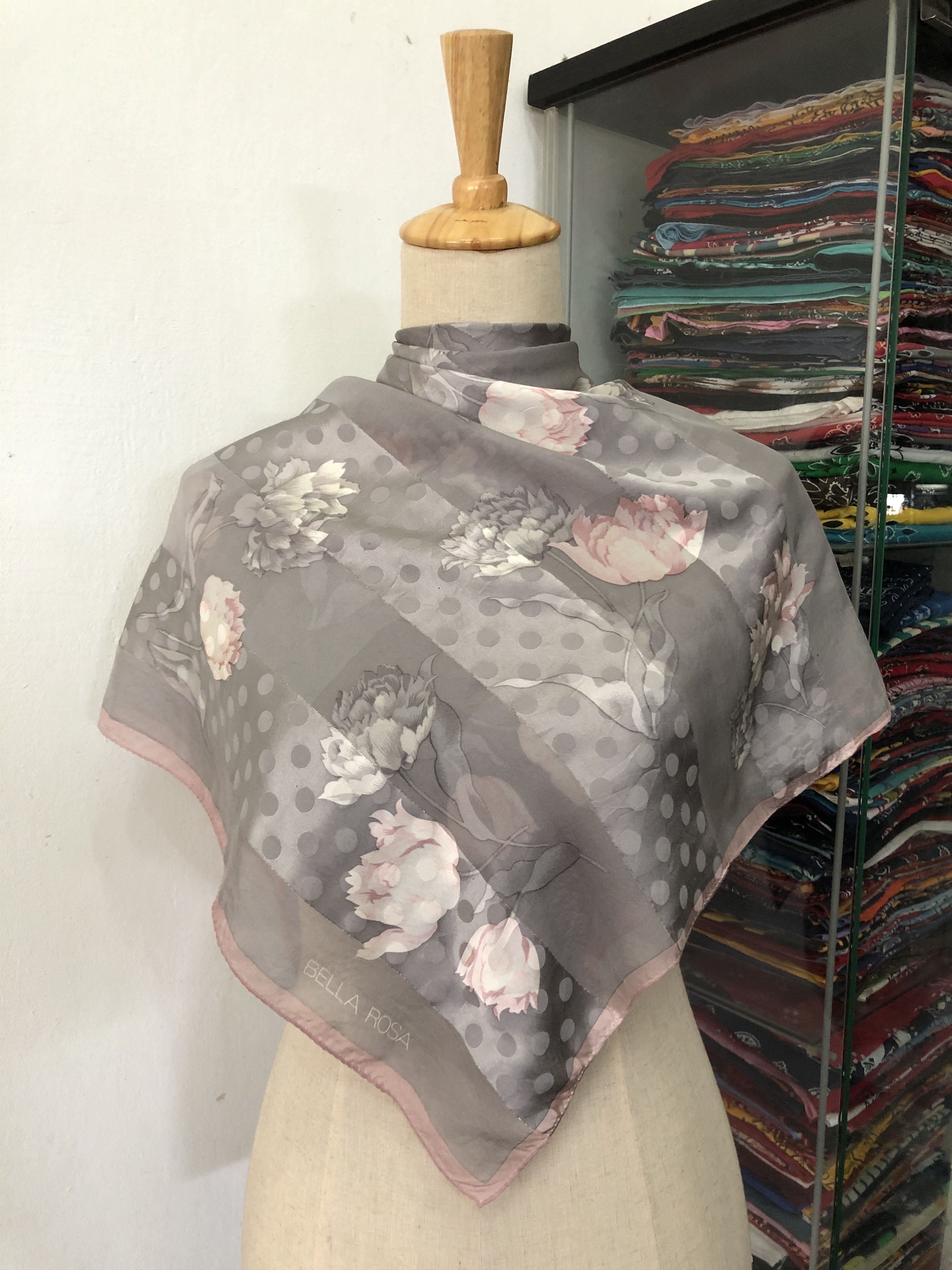 Vintage Vintage Bella Rosa Silk Scarf Size ONE SIZE - 1 Thumbnail