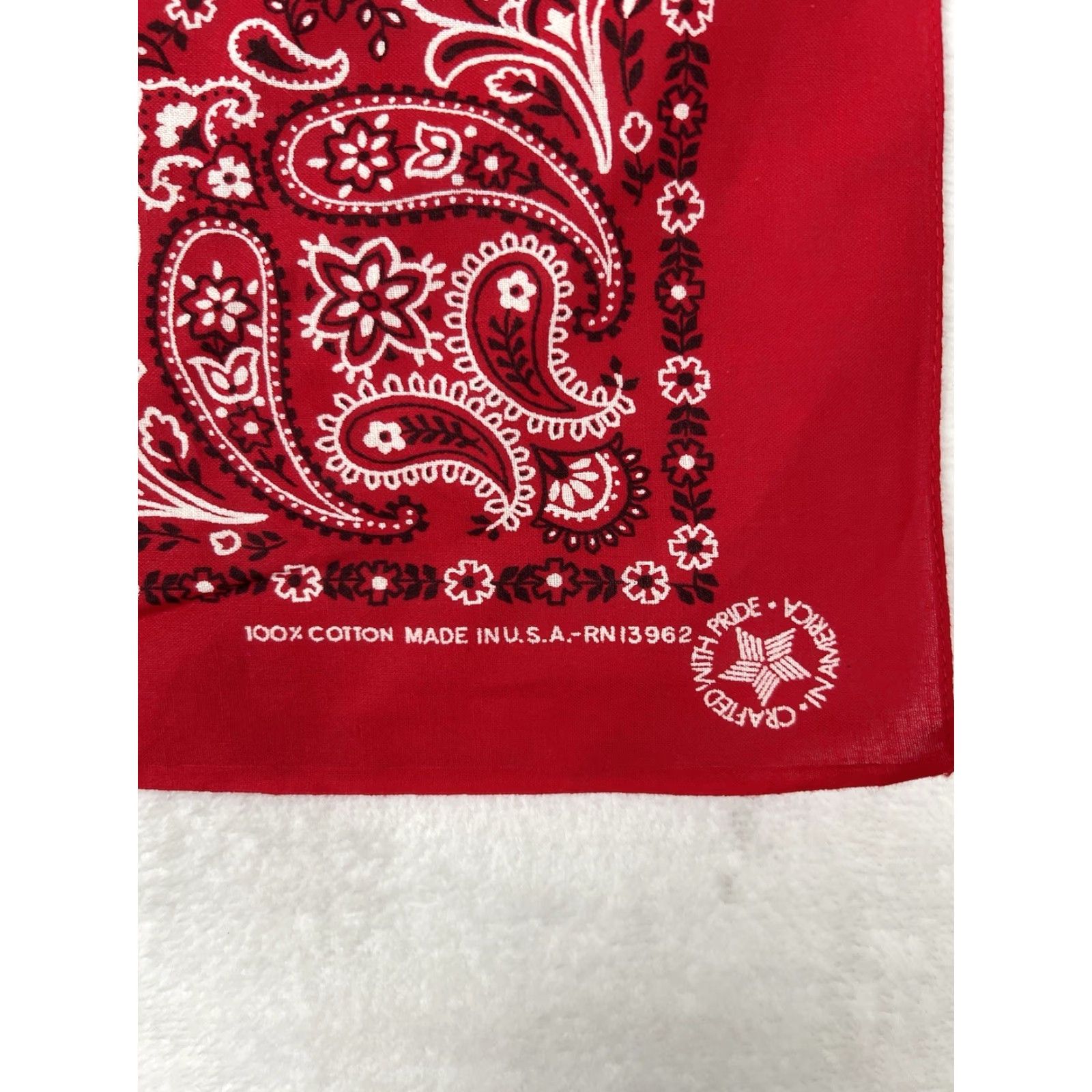 Vintage VINTAGE Wamcraft Bandana Red Paisley Handkerchief Western USA Made Men Women Adult Unisex Cowboy Bandana Paisley Red Cotton Handkerchief Size ONE SIZE - 2 Thumbnail
