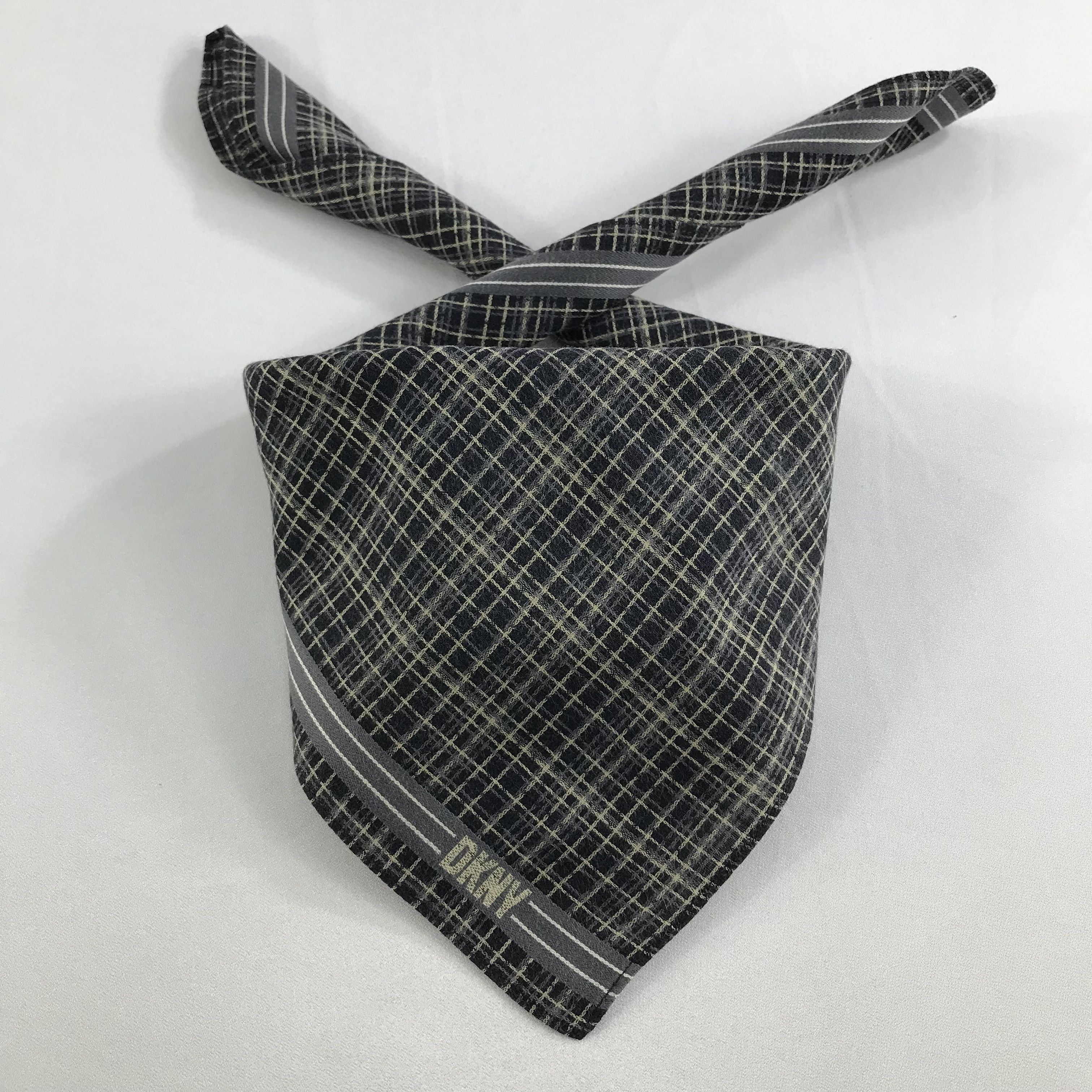 DKNY × Vintage DKNY Bandana / Handkerchief / Neckerchief - S2625 Size ONE SIZE - 3 Thumbnail