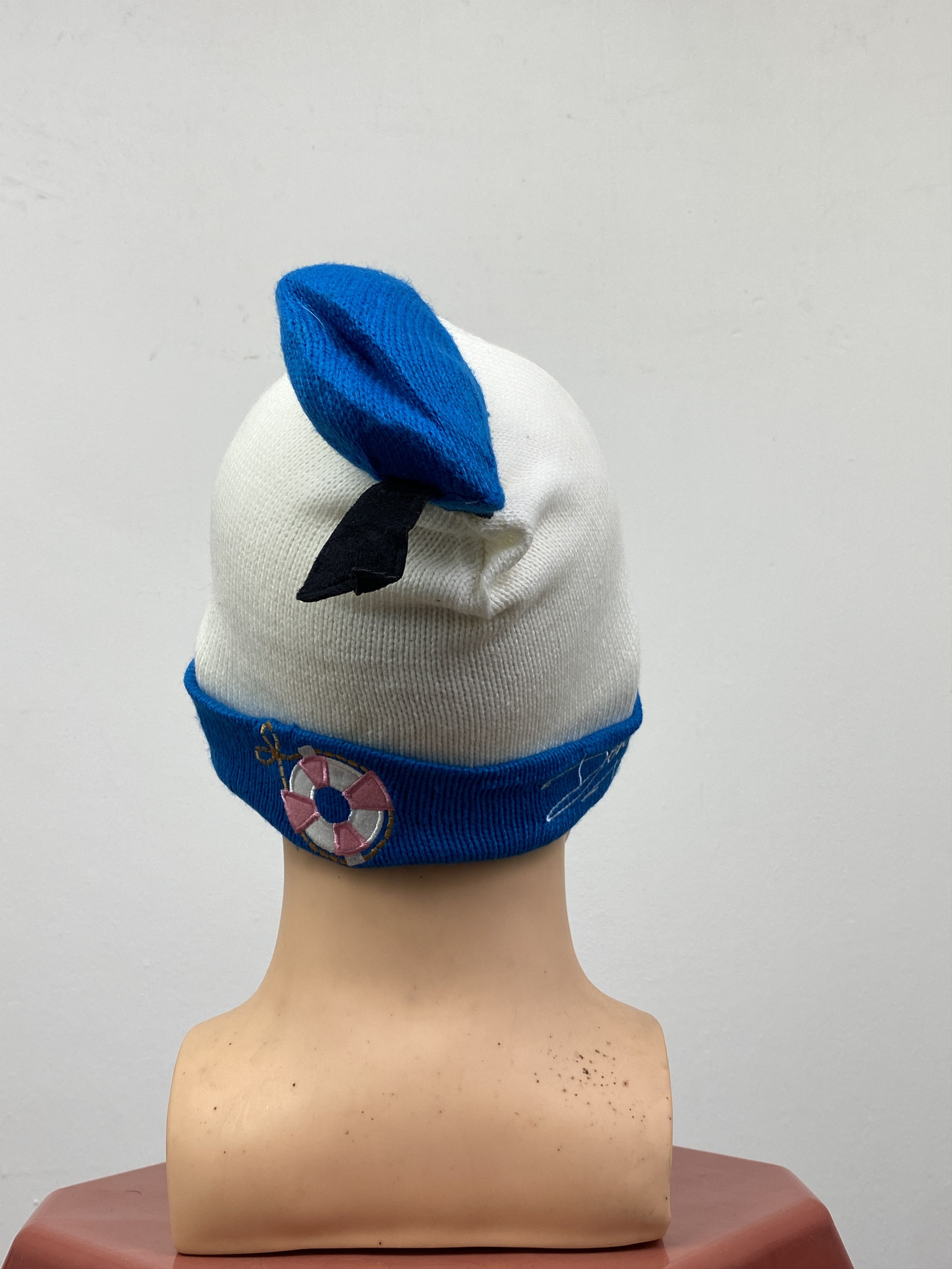 Disney Donald Duck Beanie / Winter Hat / Snow Cap BA0098 Size ONE SIZE - 3 Thumbnail