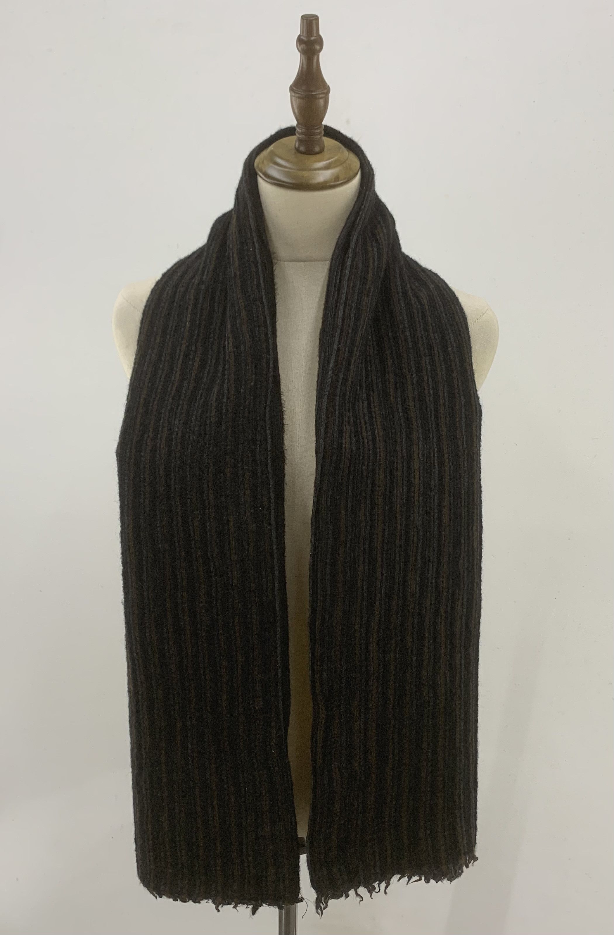 Romeo Gigli Romeo Gigli Scarf Wool Muffler Neck Wrap BL9145 Size ONE SIZE - 1 Thumbnail