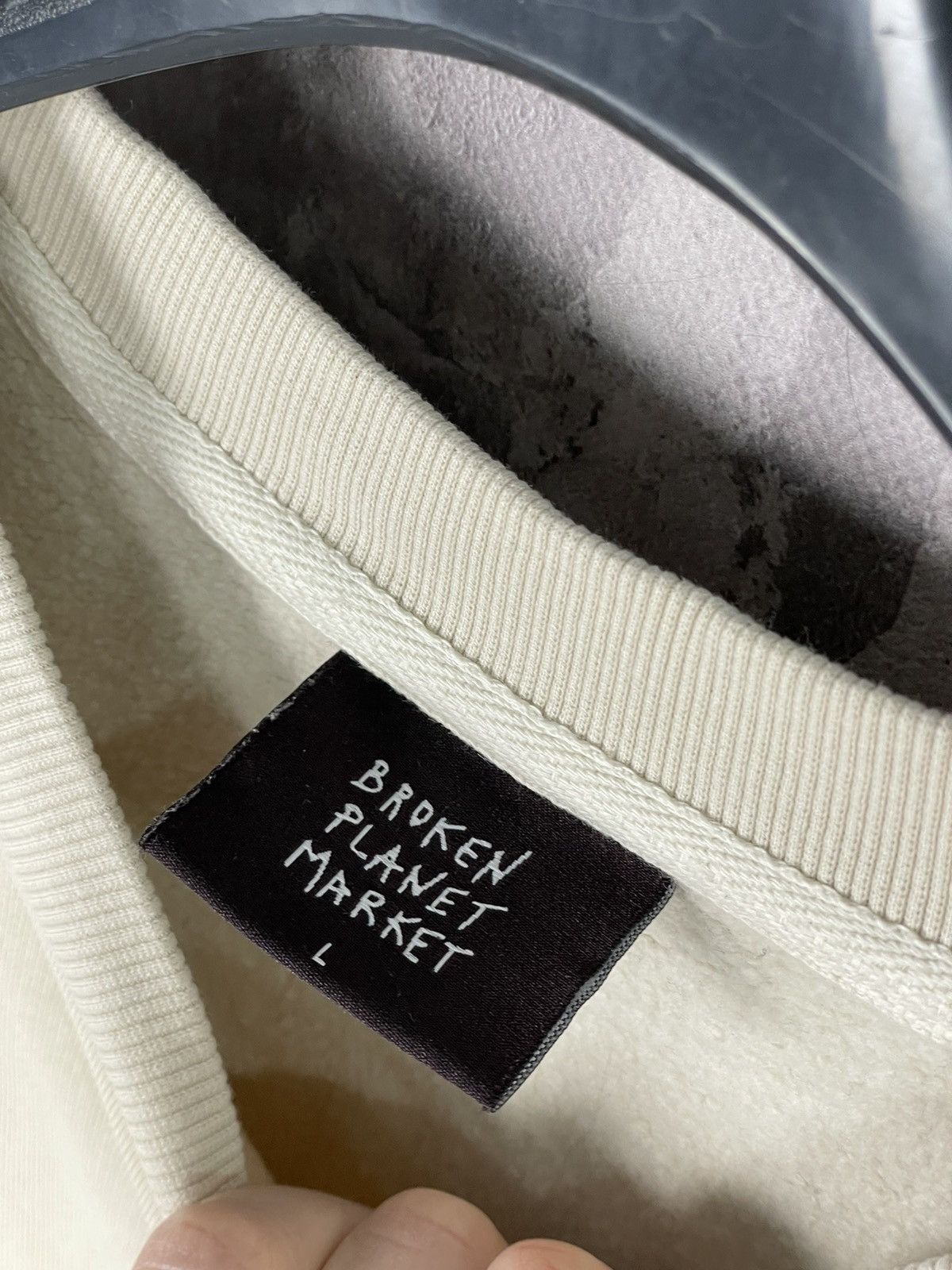 Broken Planet × Japanese Brand Broken Planet The Moon Is Too Close Rare sweatshirt Size US L / EU 52-54 / 3 - 10 Thumbnail