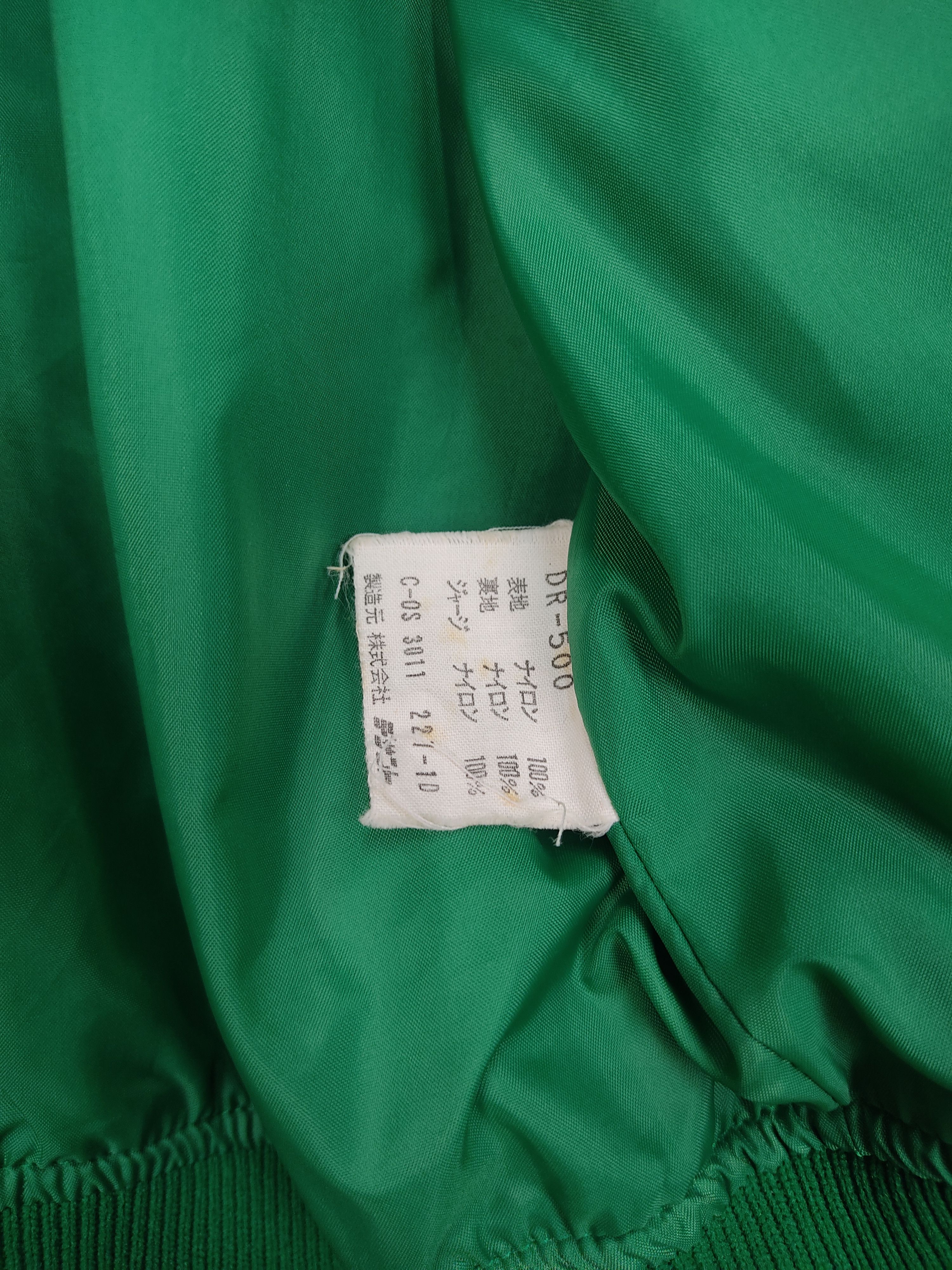 Descente × Japanese Brand × Vintage Vintage 80's Descente Nylon Varsity Jacket Size US L / EU 52-54 / 3 - 5 Thumbnail