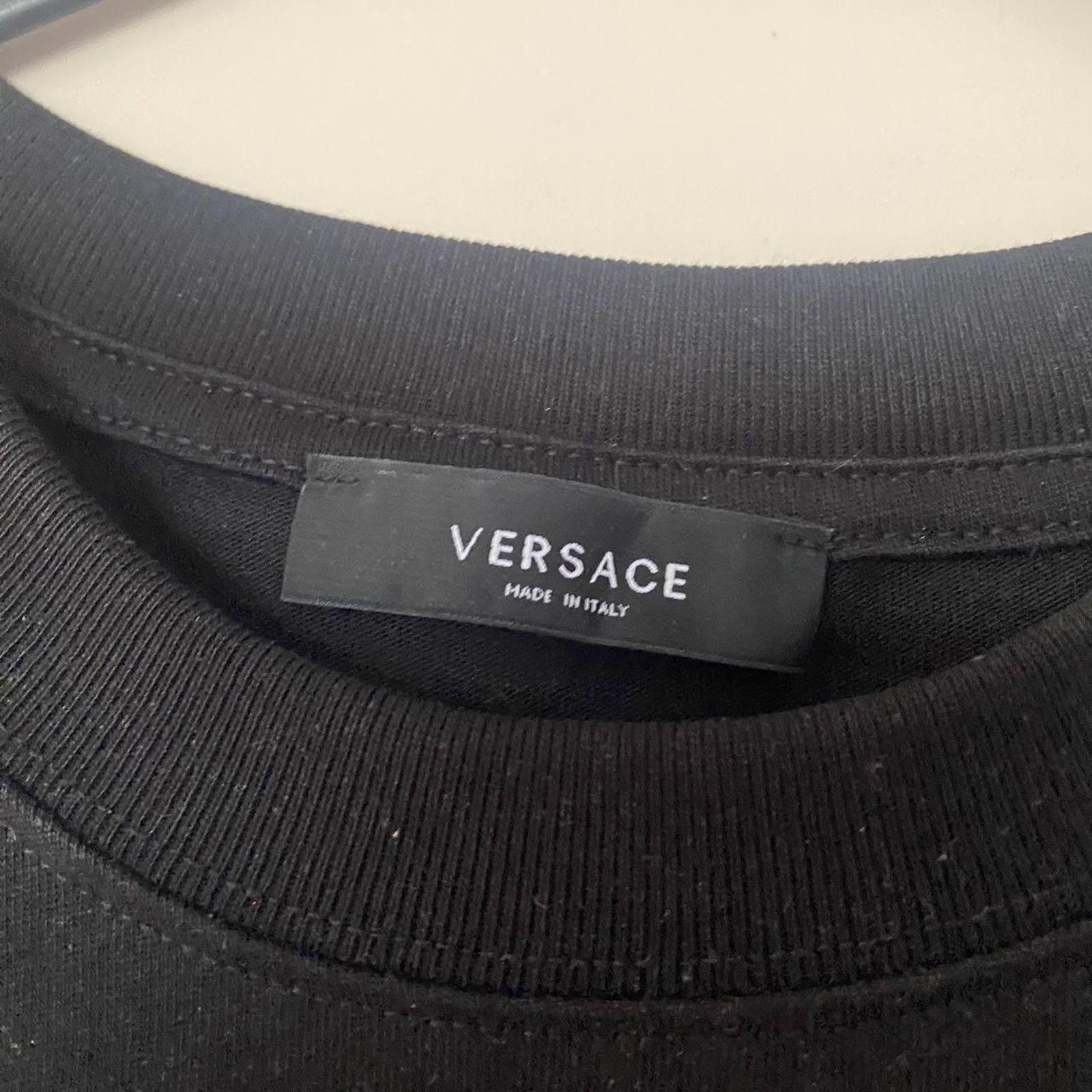 Versace Versace Black Graphic T-Shirt - Never Forget Your Roots Size US M / EU 48-50 / 2 - 2 Thumbnail