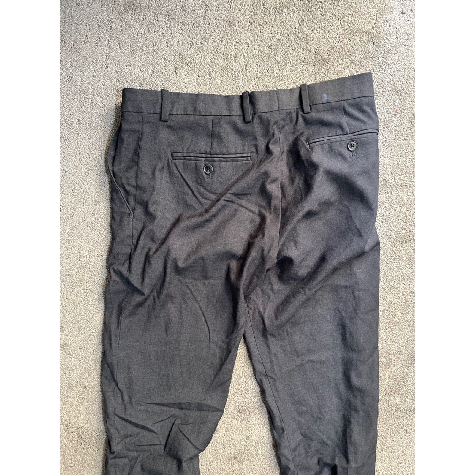 Perry Ellis Perry Ellis Men’s Slim Fit Dress Pants Gray Flat Front 32x32 Solid Slim Modern Pants Mens Size US 32 / EU 48 - 4 Thumbnail