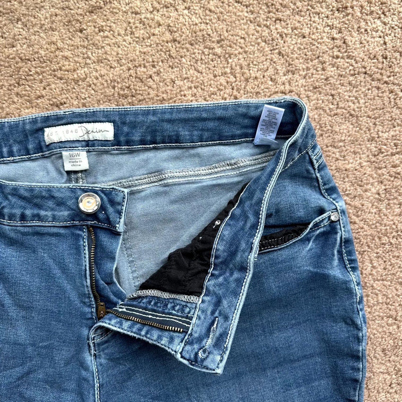 Vintage 1822 Denim Jeans Womens 16W Mid Rise Flared Blue Medium Wash Jeans Size 38" / US 16 / IT 52 - 4 Thumbnail