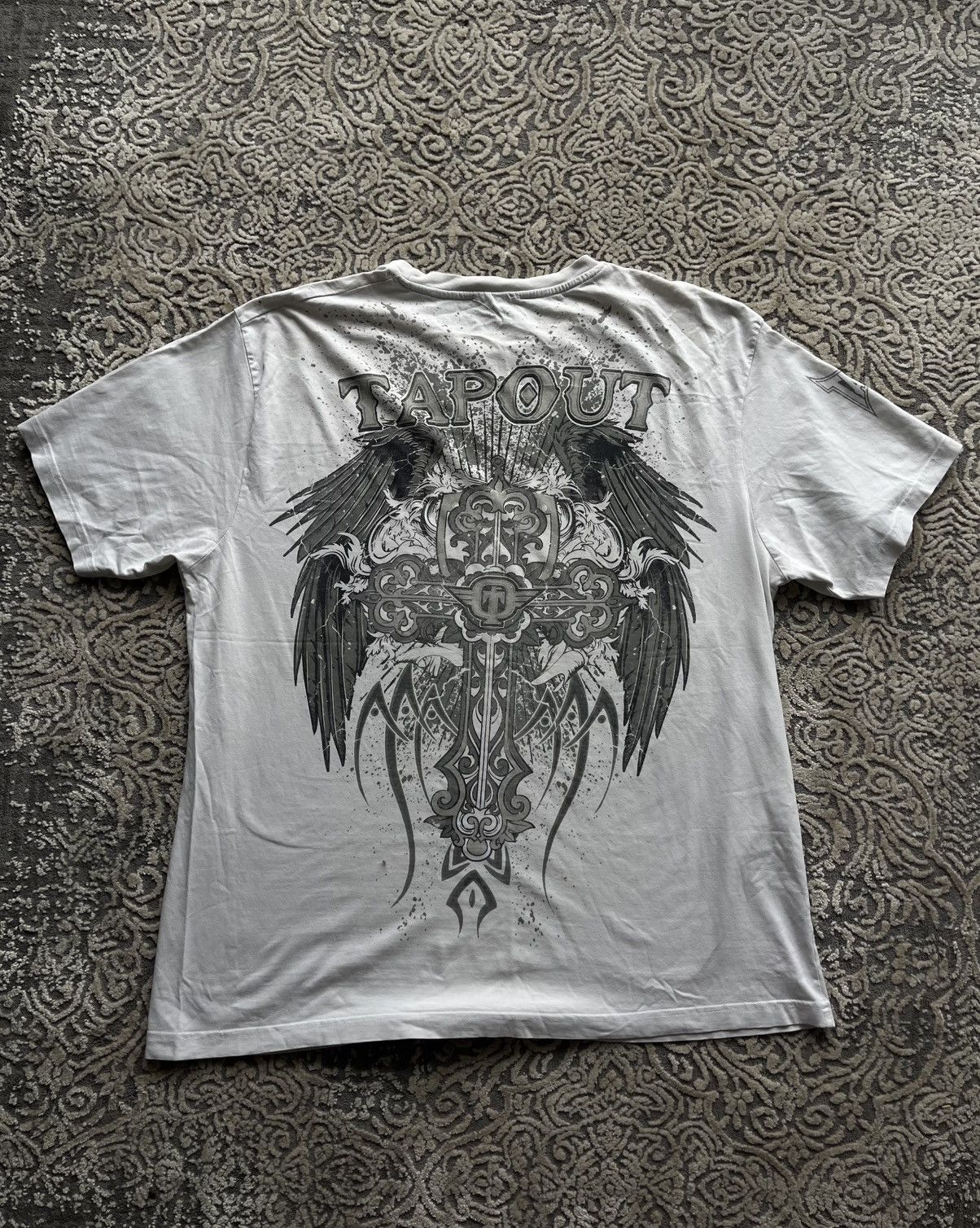 Tapout Tapout Tee RARE archive opium y2k alternative tribal Size US XL / EU 56 / 4 - 4 Thumbnail