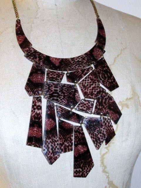 Designer Geometric Bib Plastic Snakeskin Bib Necklace Size ONE SIZE - 3 Thumbnail