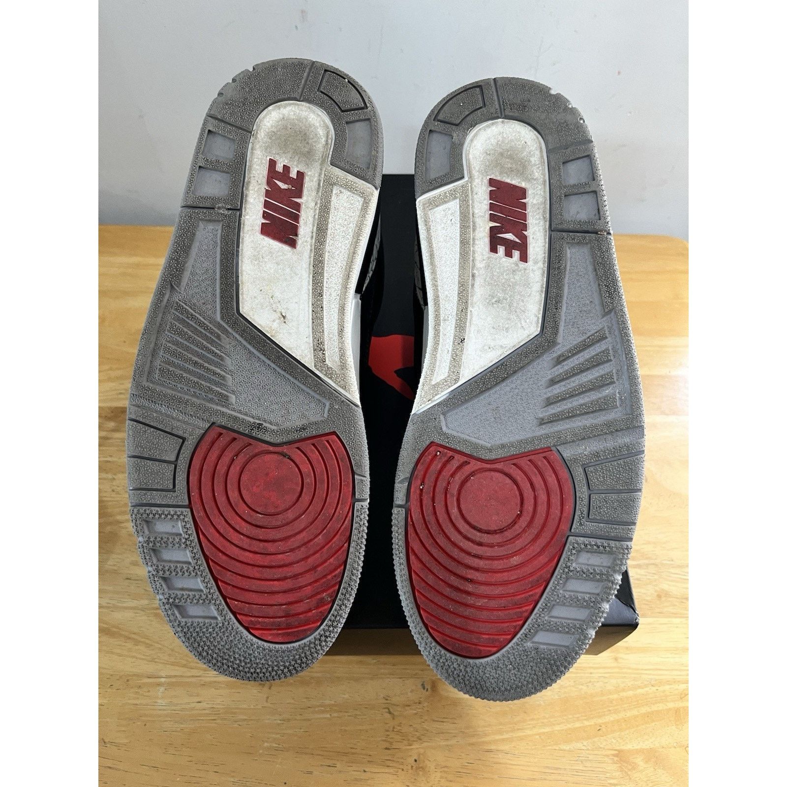 Jordan Brand Size 10 - Air Jordan 3 Retro OG 2024 Black Cement Size US 10 / EU 43 - 6 Thumbnail