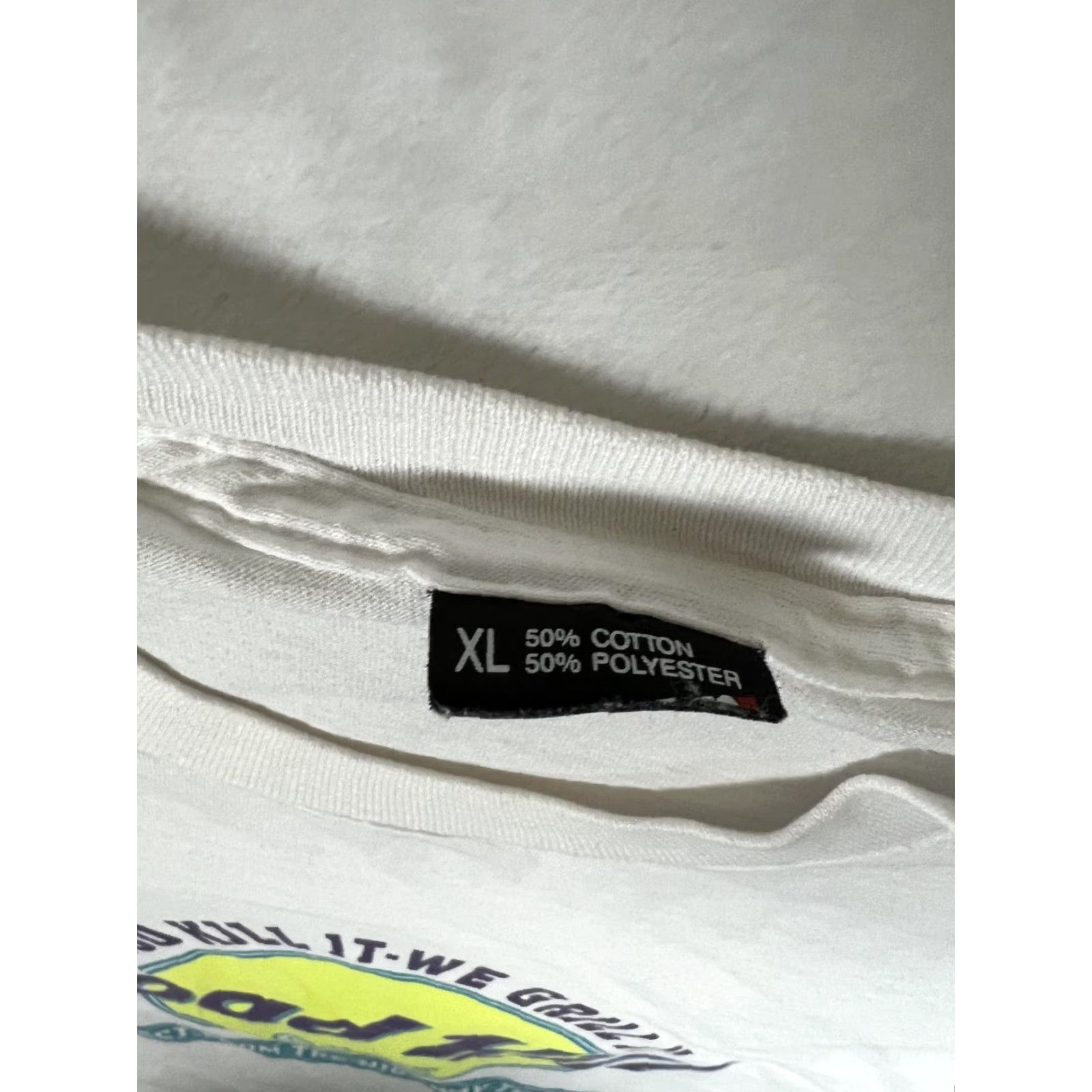 Vintage VINTAGE Road Kill Cafe T-Shirt Mens XL White Shirt Humor 90s Mens Black Text Graphic Print Short Sleeve Crew Neck All Seasons Size US XL / EU 56 / 4 - 5 Thumbnail