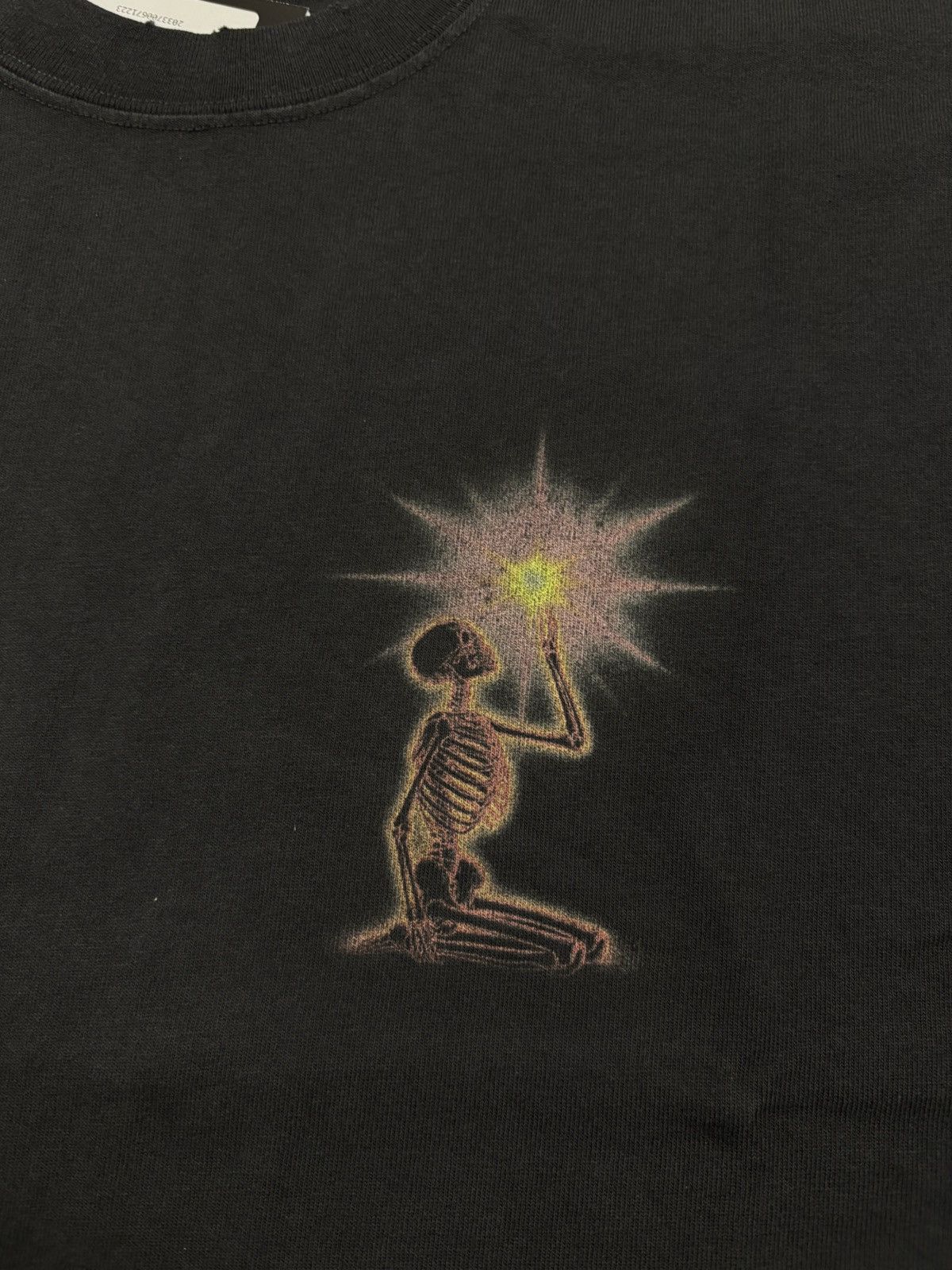 Vintage WARMAN I SEE THE LIGHT GRAPHIC TEE, Washed Black Size US XL / EU 56 / 4 - 5 Thumbnail