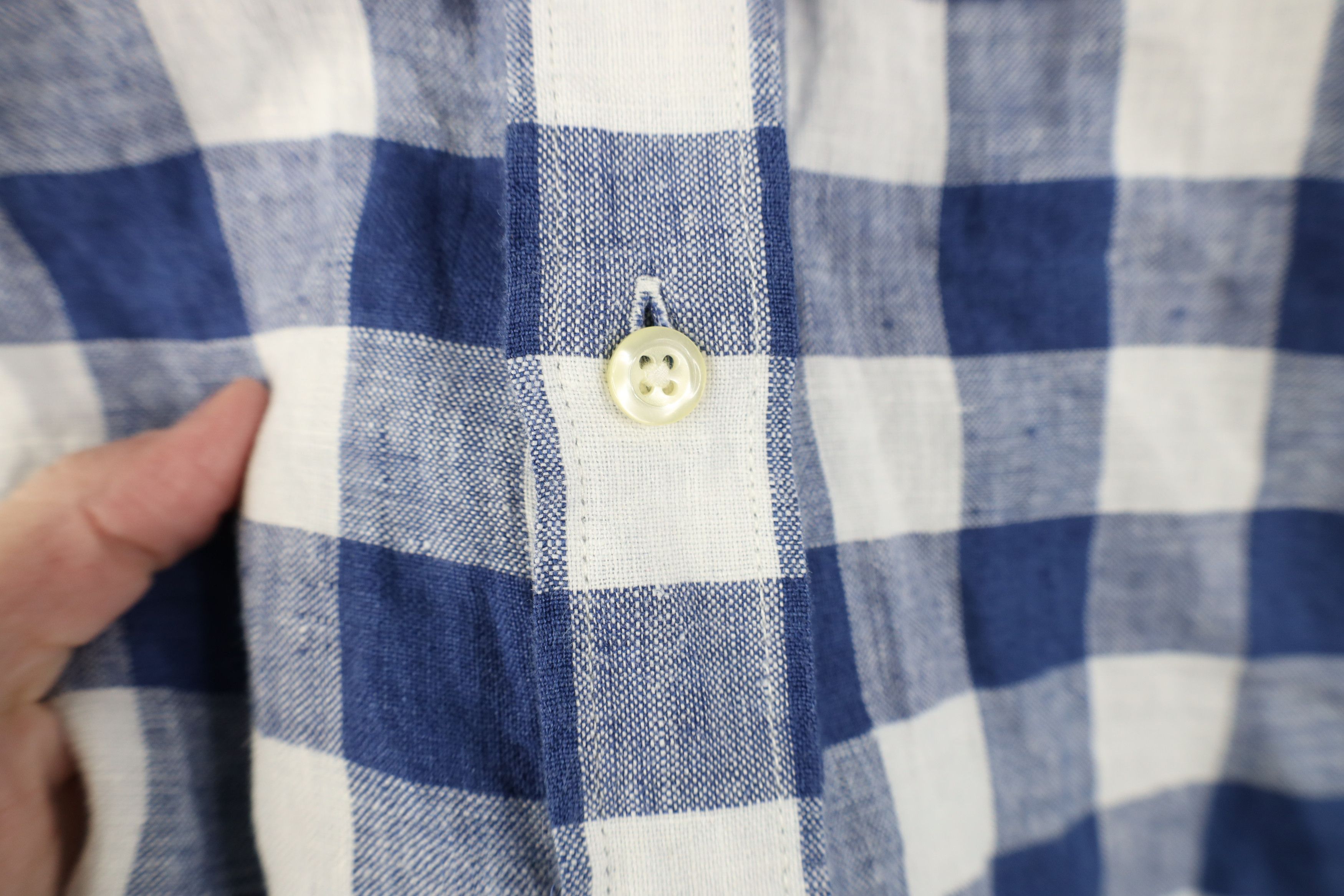 J.Crew J Crew Fit Linen Knit Collared Button Down Shirt Blue Plaid Size US M / EU 48-50 / 2 - 6 Thumbnail
