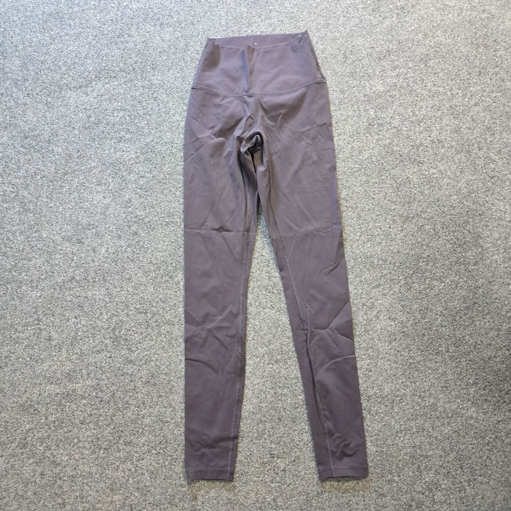 Everlane Brand: Explicitly mentions "Everlane. Size 26" / US 2 / IT 38 - 2 Thumbnail