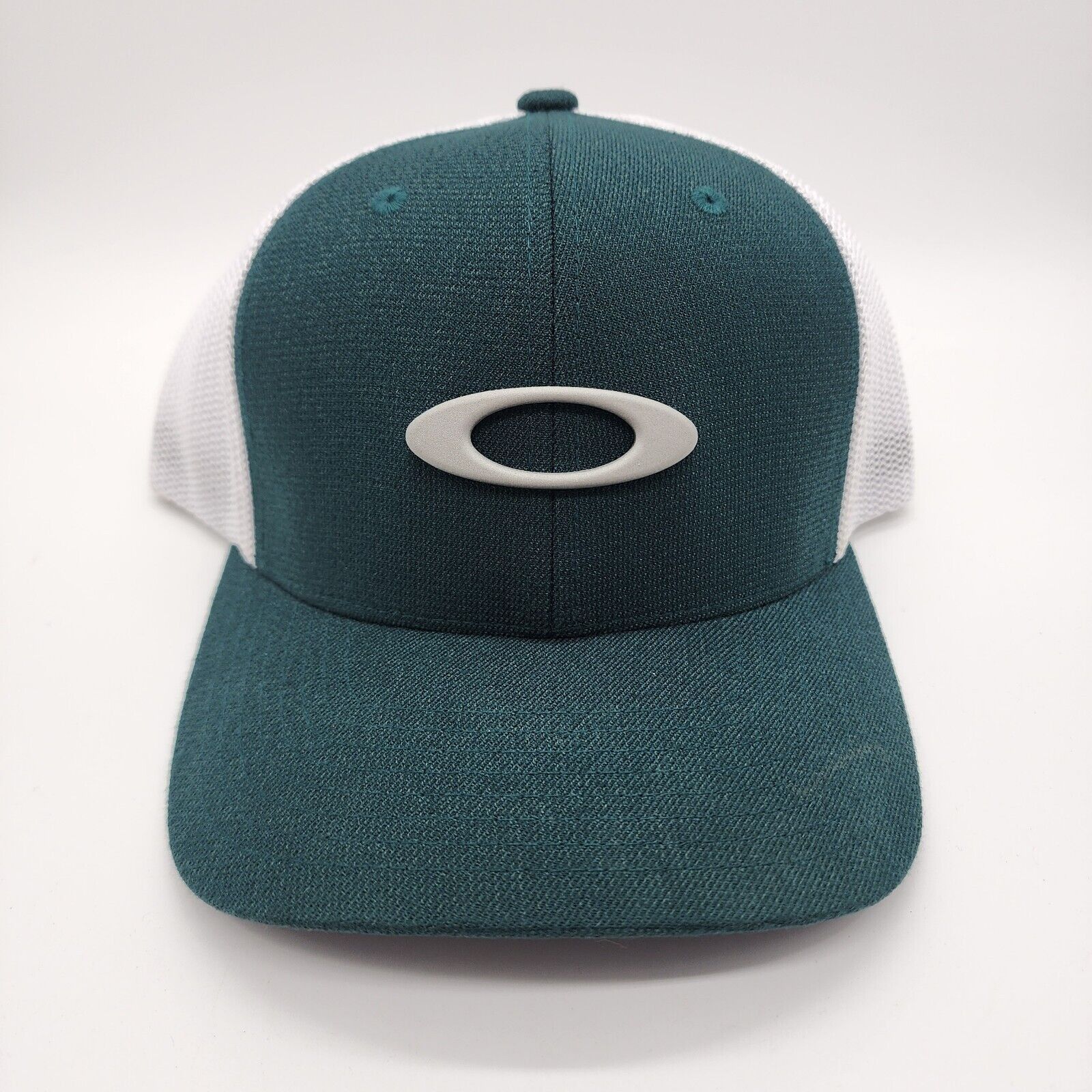 Oakley Oakley Golf Mesh Flex Fit Hat Enamel Green & White L/XL Size ONE SIZE - 1 Thumbnail