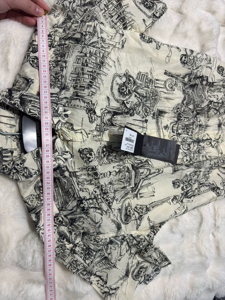 Yves Saint Laurent saint laurent size 39 Dream Tour Short Sleeve Shirt 2501-Ne Size US M / EU 48-50 / 2 - 7 Thumbnail