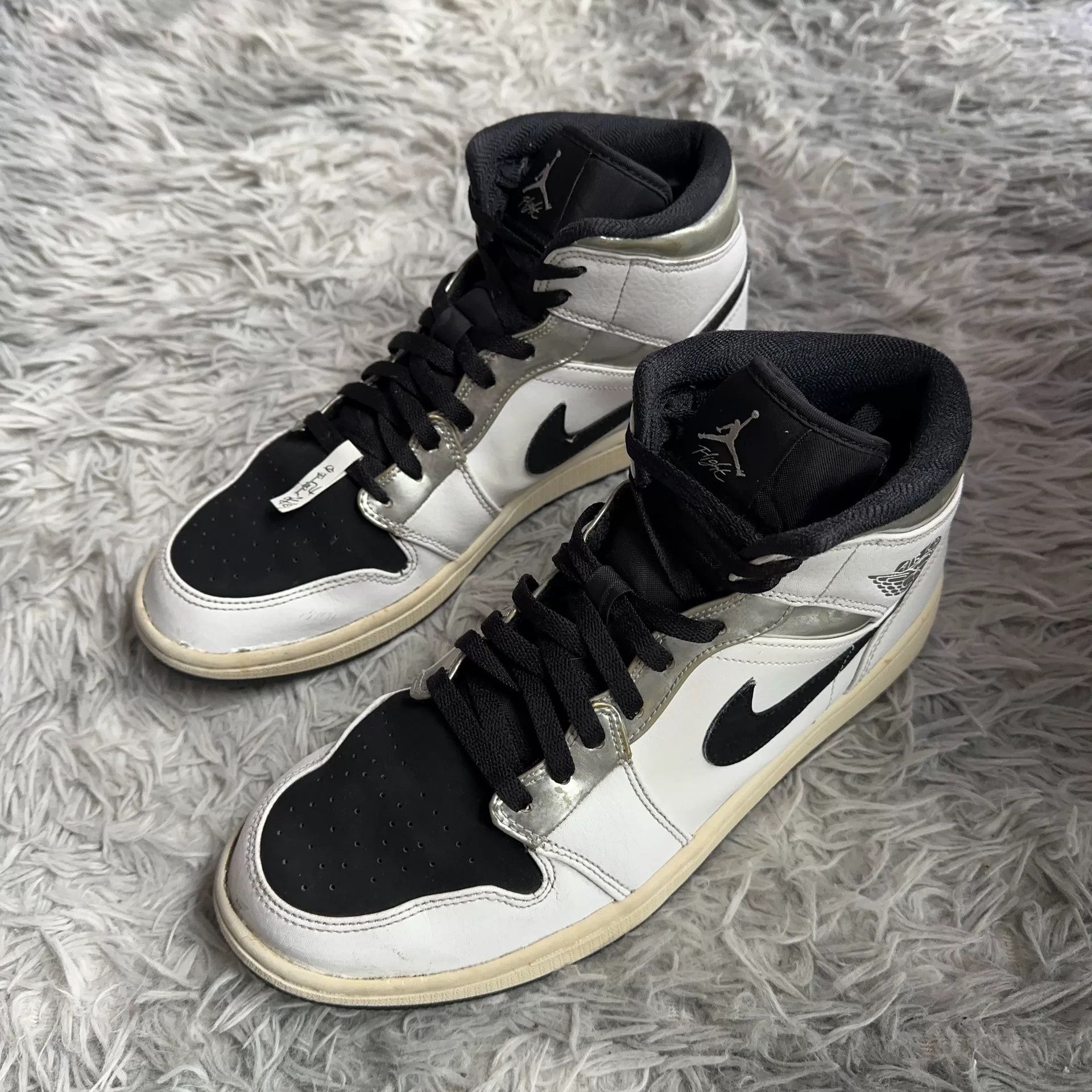 Nike Nike Lowtop Sneakers 44.5 Men Size US 11 / EU 44 - 1 Thumbnail
