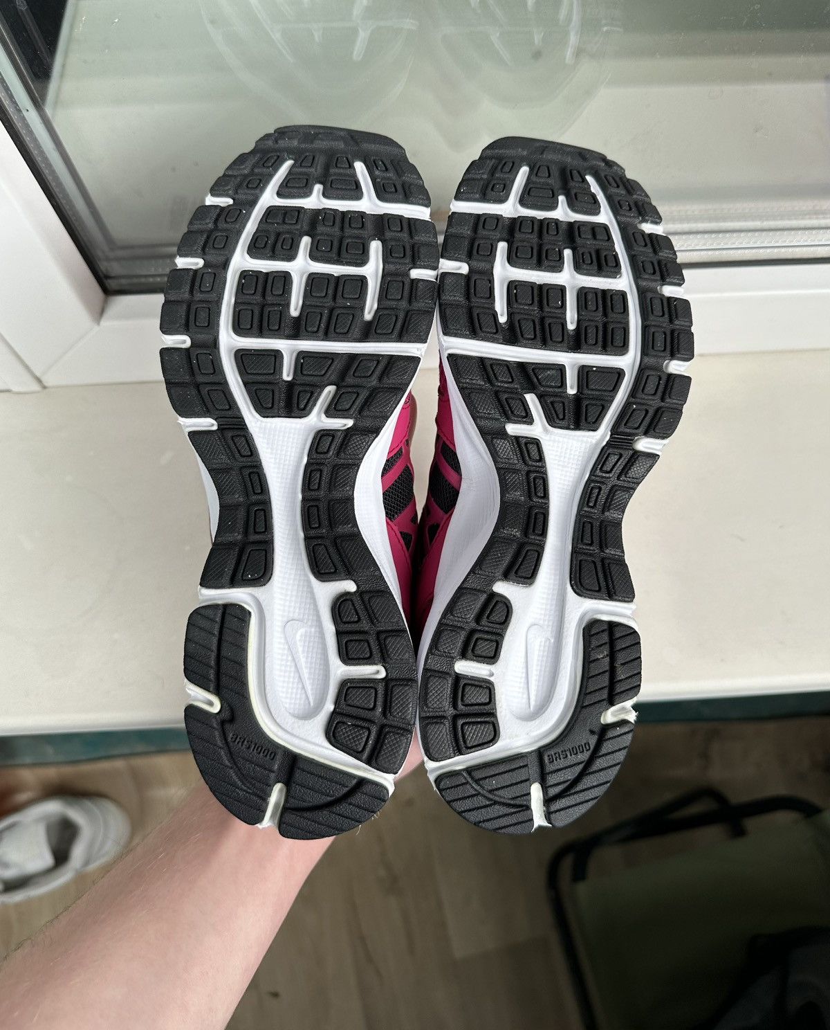 Nike Nike Relentless 2 38,5 EUR/7,5 US/ 5 UK Size US 7.5 / IT 37.5 - 6 Thumbnail