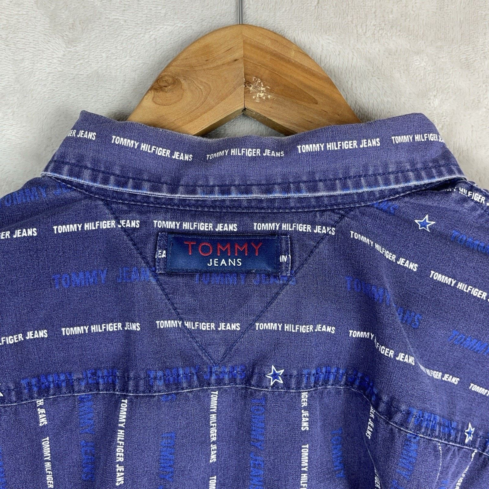 Tommy Hilfiger Vtg 90s Tommy Jeans AOP Monogram Denim Shirt Fade Wash Rare Size US L / EU 52-54 / 3 - 6 Thumbnail