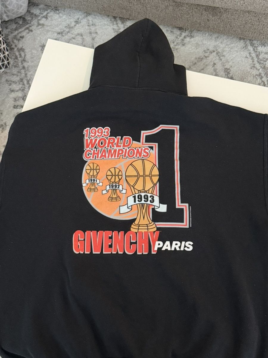 Givenchy Vintage Givenchy World Champs Hoodie Size US XXL / EU 58 / 5 - 1 Thumbnail