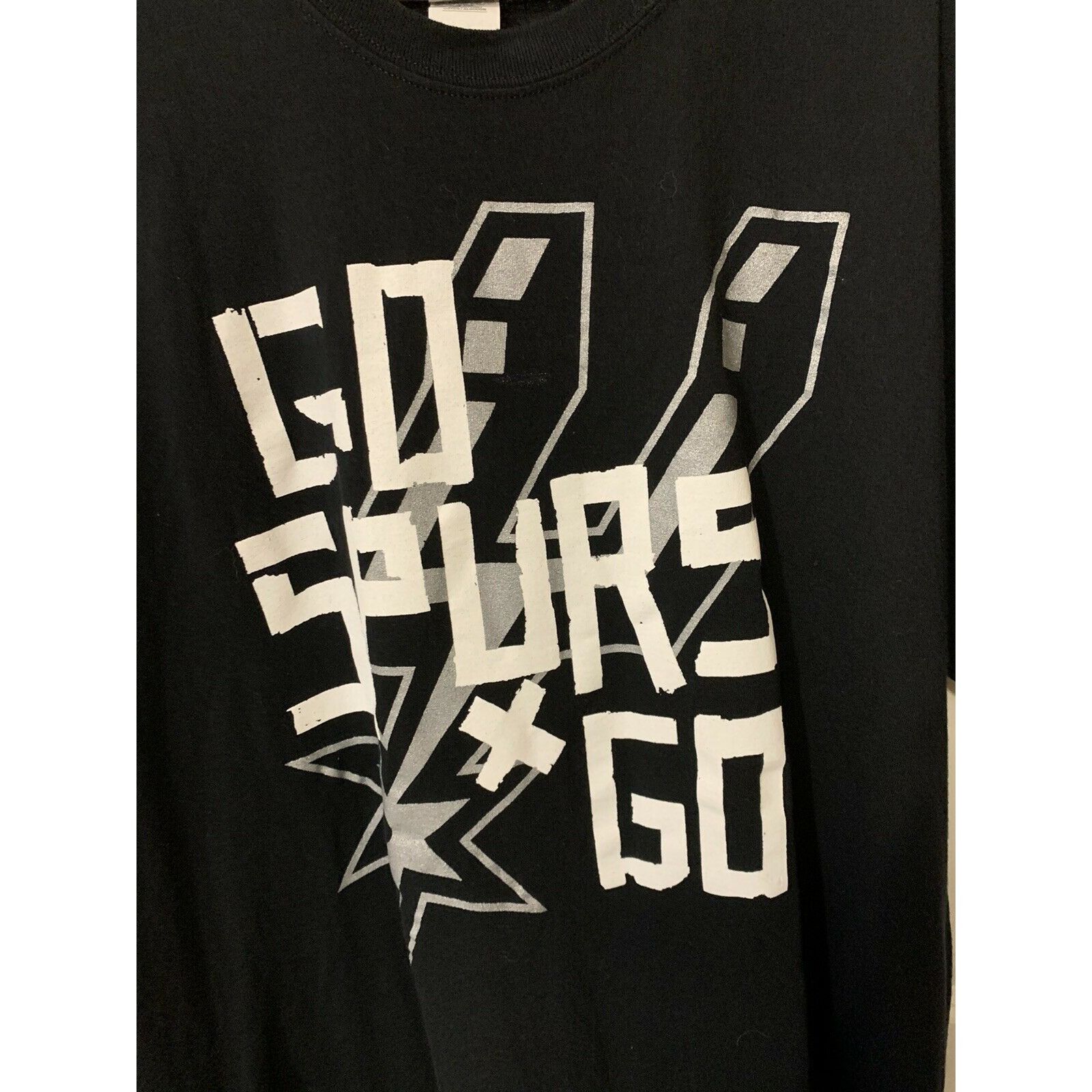 Gildan Gildan GO Spurs GO Black Kickapoo Lucky Eagle Casino-Hotel T Size US XL / EU 56 / 4 - 1 Thumbnail