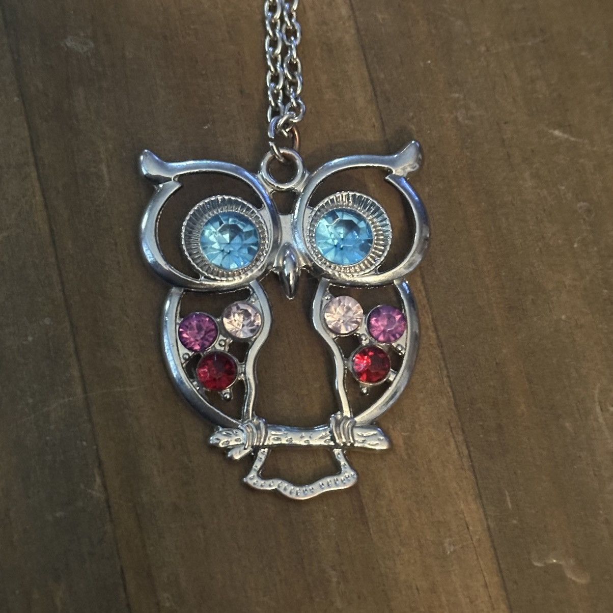 Other Long silver tone multicolor rhinestone owl pendant necklace Size ONE SIZE - 4 Thumbnail