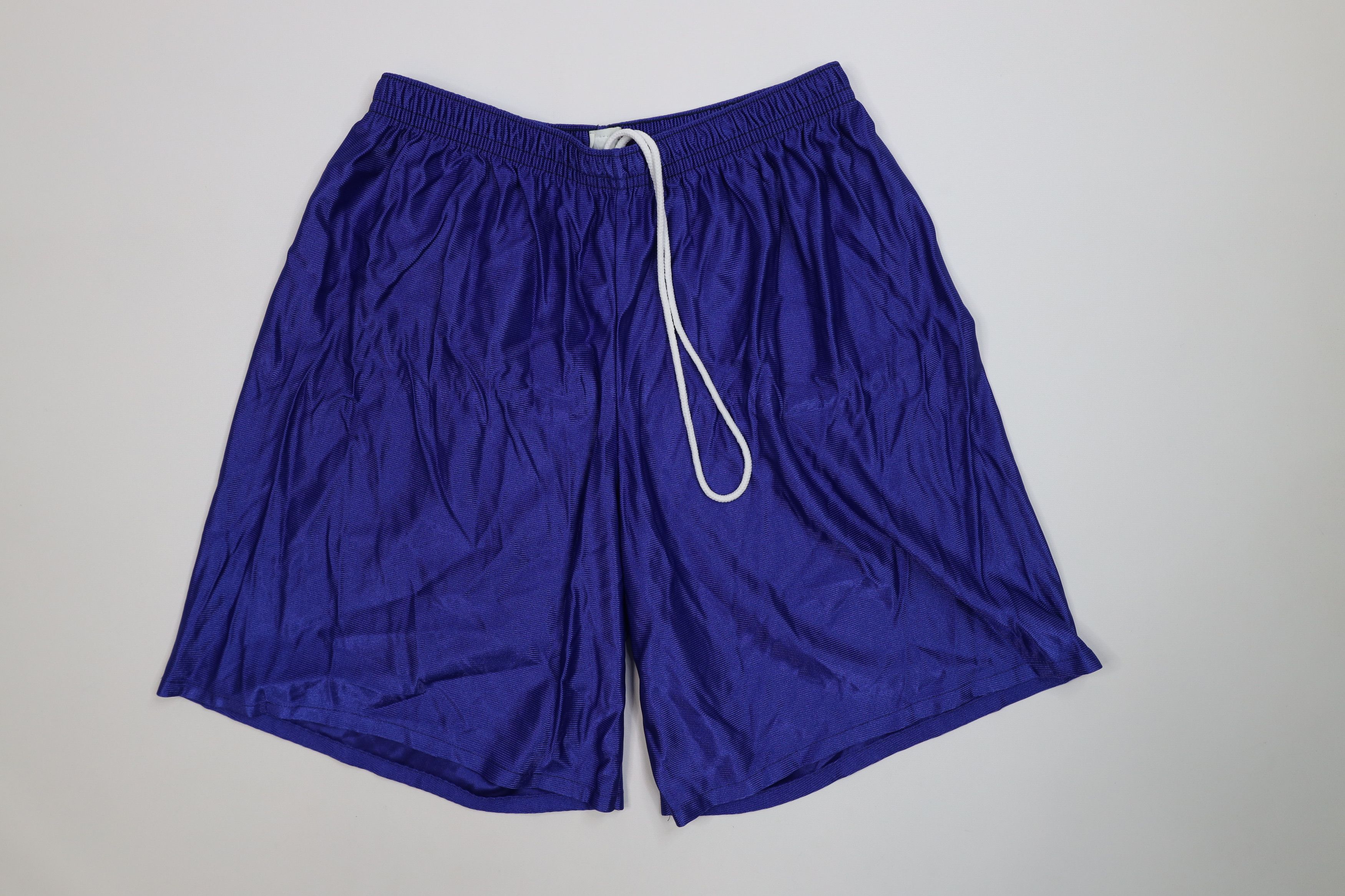 Vintage Vintage 90s Streetwear Silky Nylon Basketball Shorts USA Size US 34 / EU 50 - 1 Thumbnail