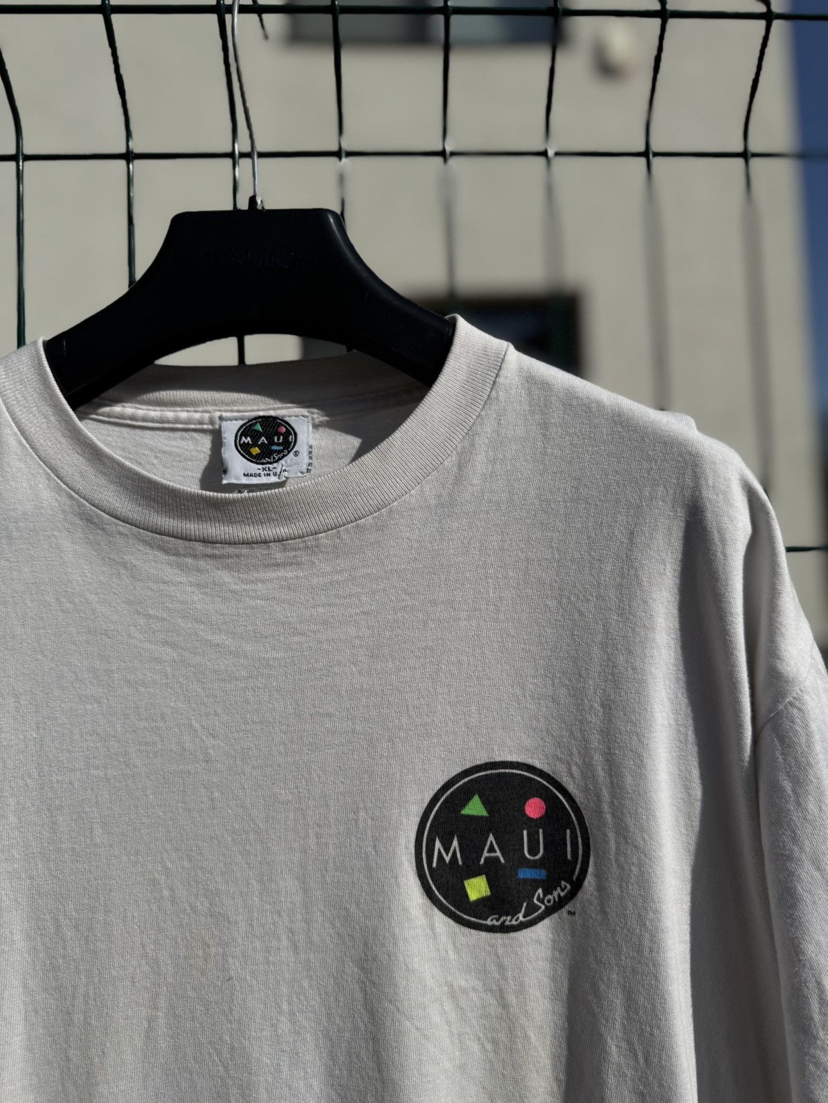 Vintage Vintage 90s Maui And Sons Weekends Graphic Tee Size US XL / EU 56 / 4 - 7 Thumbnail